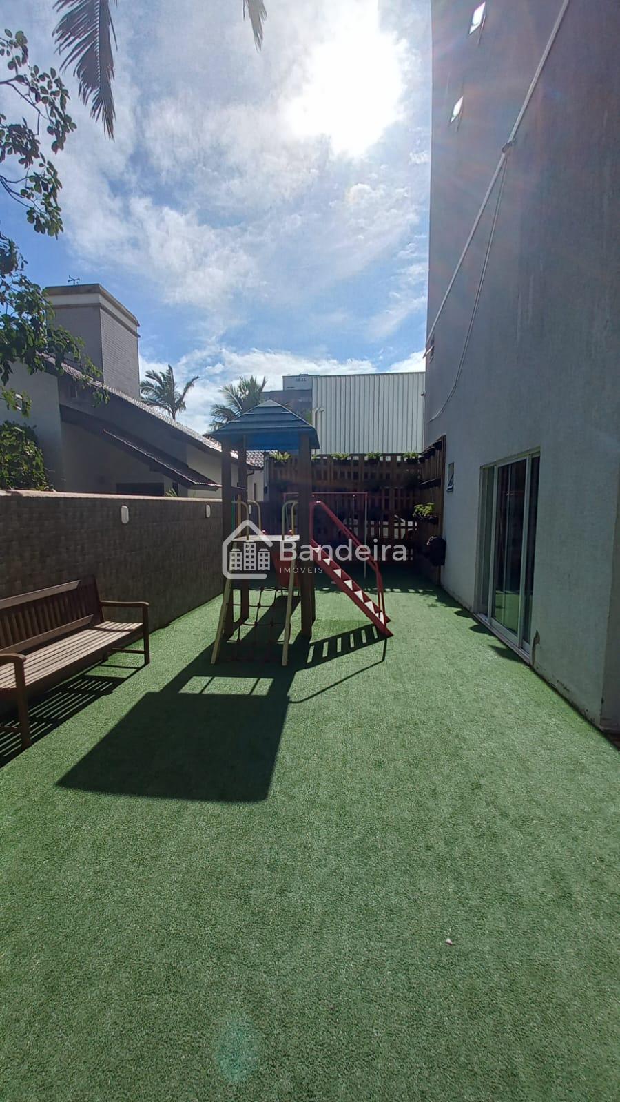 Bairro Vila Operaria  Cozinha Sala de estar porcelanato e lami...