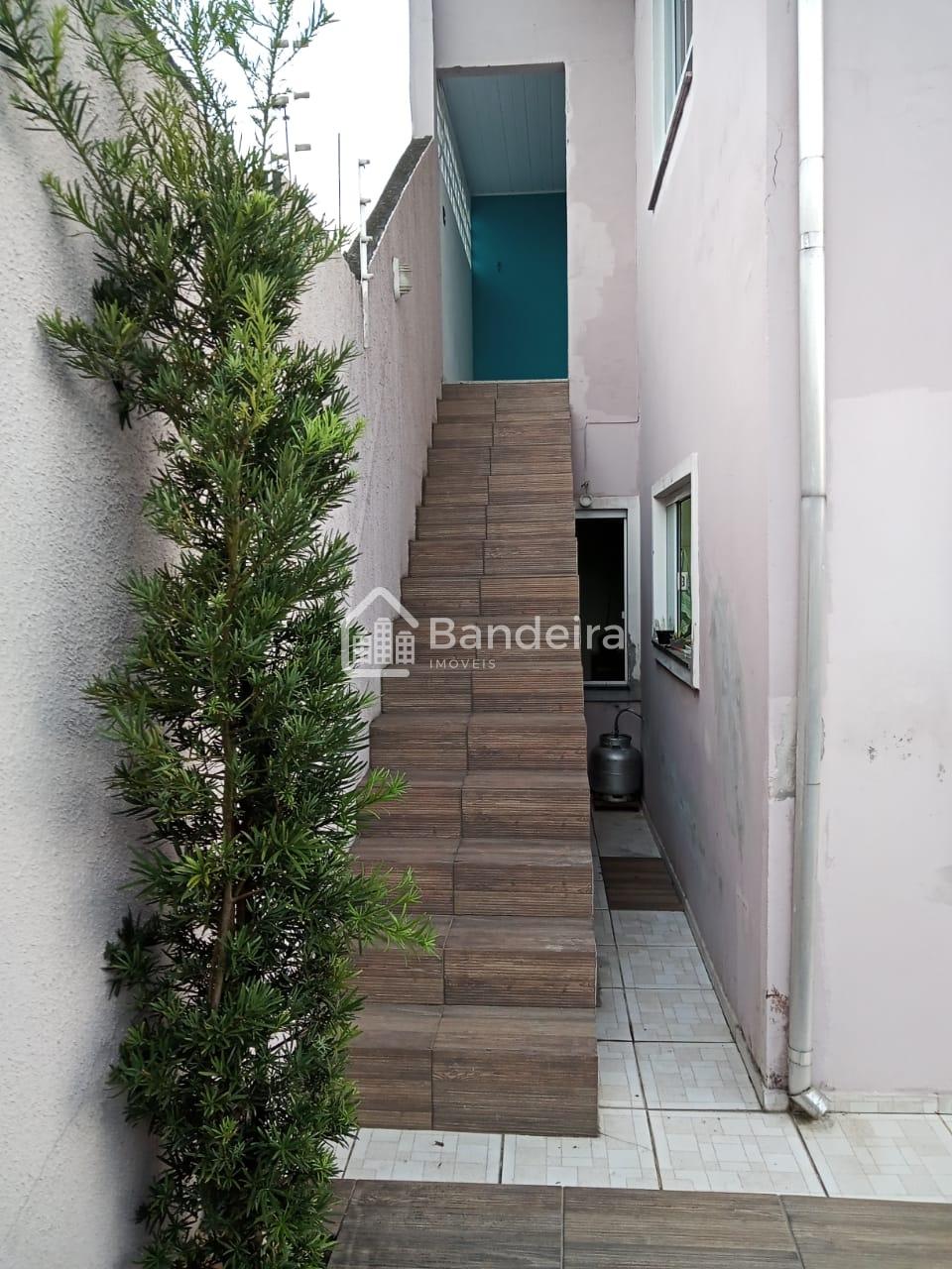 Casa no Bairro São Vicente ótima localização rua sem saída tra...