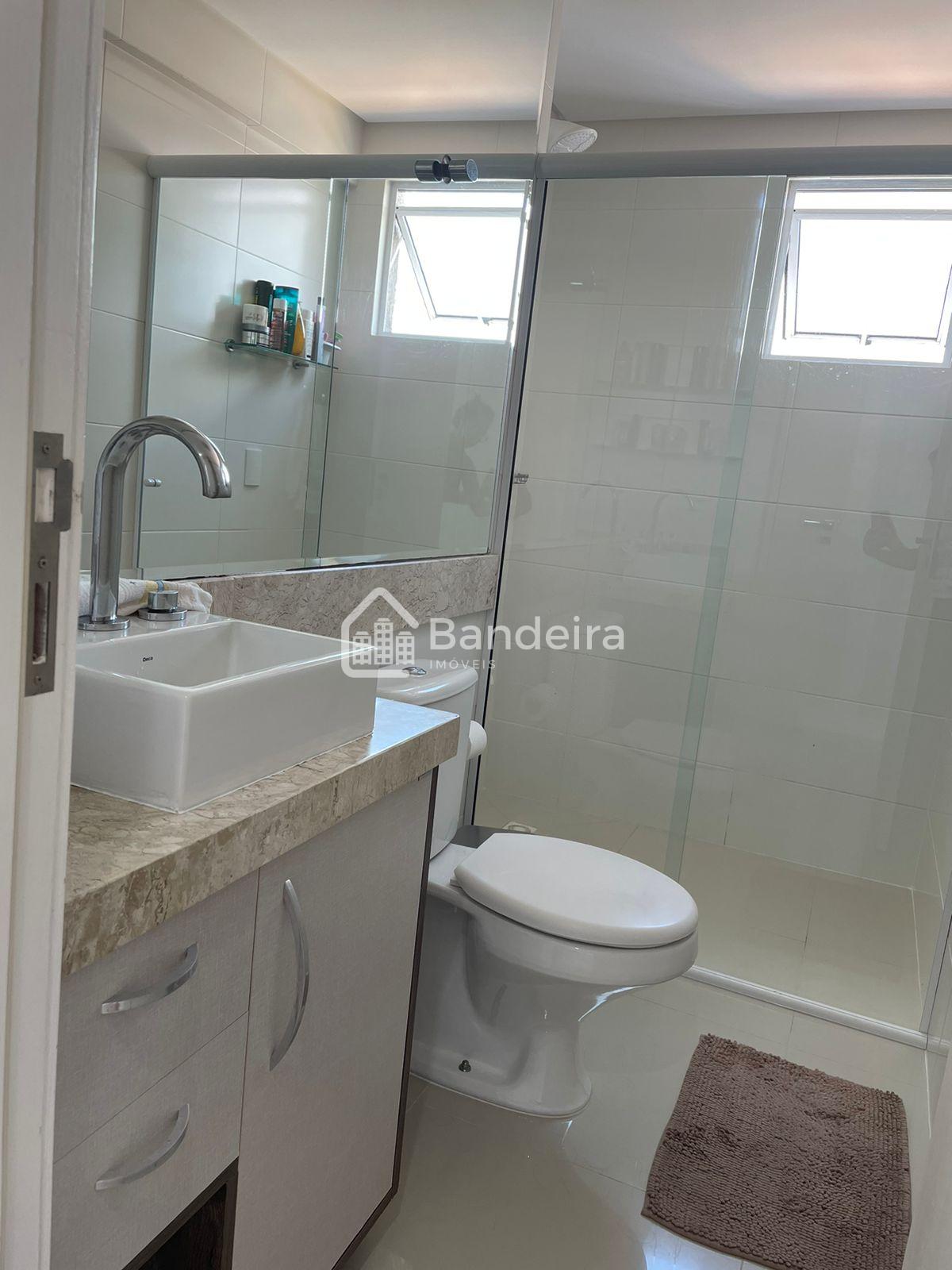 Localização privilegiada fácil acesso ao centro Pronto para mo...