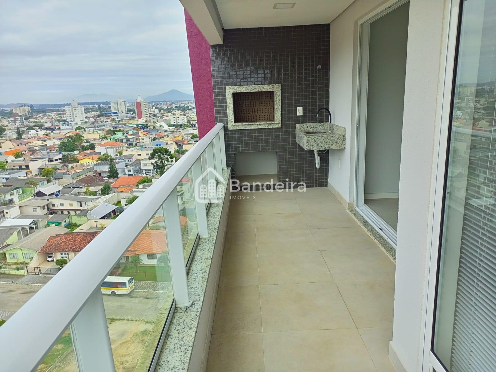 Apartamento com Localização privilegiada, bairro Vila Operária...