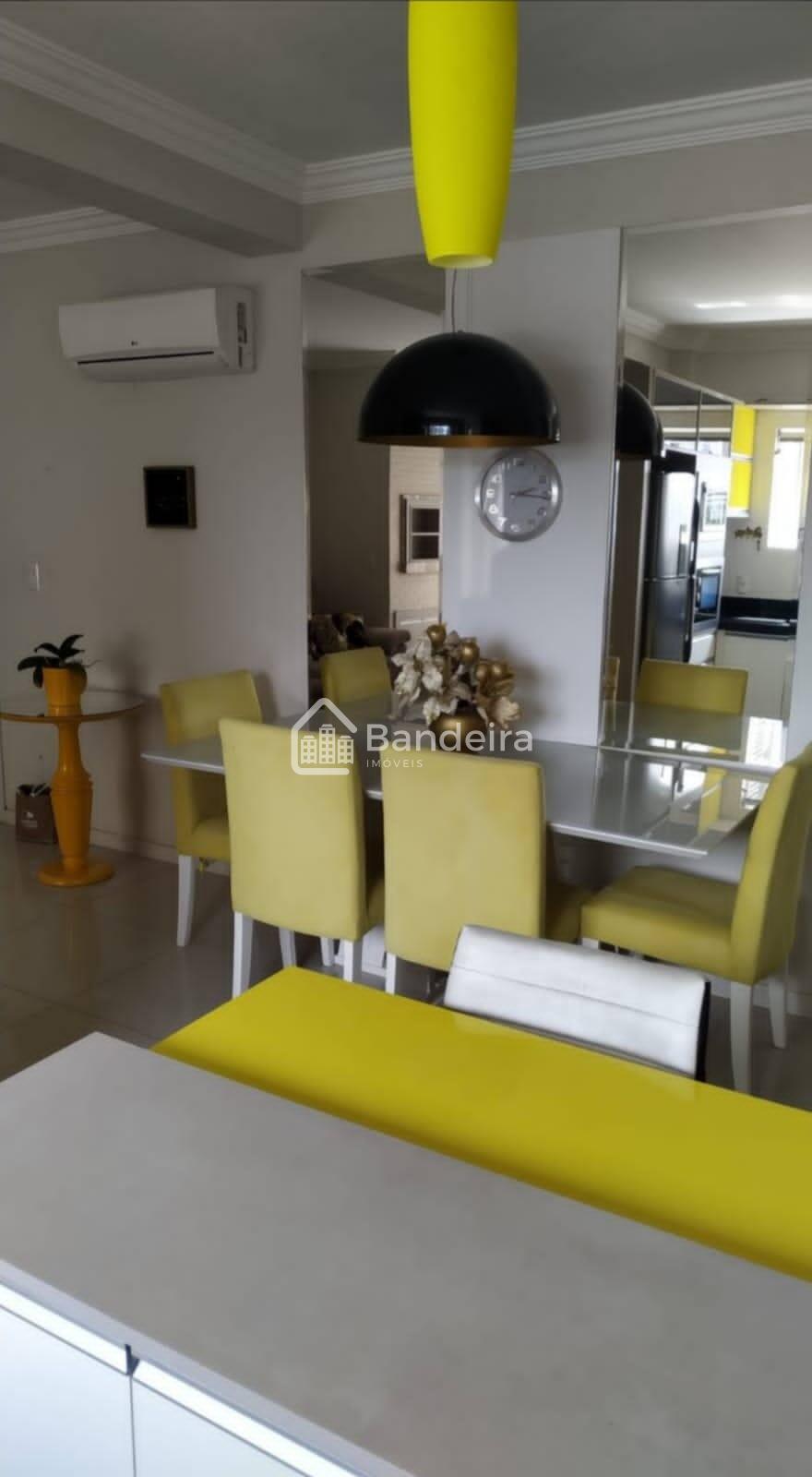 Apartamento MOBILIADO com Localização privilegiada, bairro Faz...