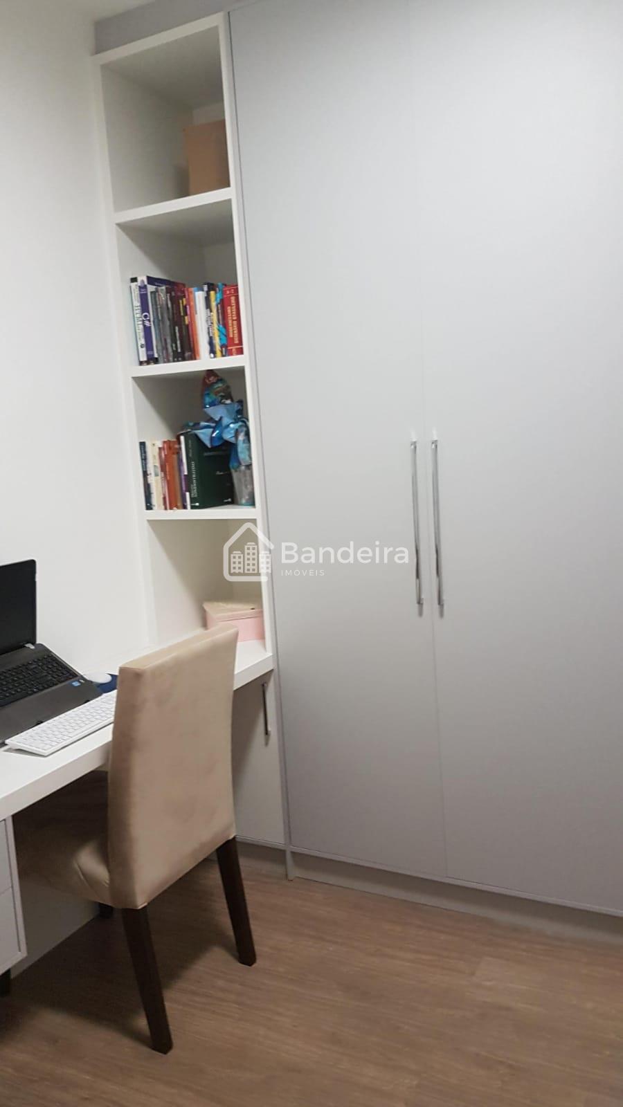 Apartamento Semi mobiliado Localizado no bairro São João Com u...