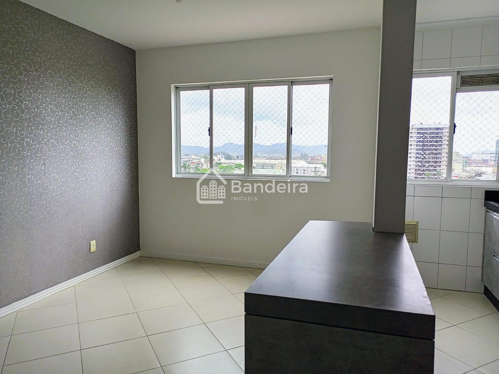 2 Dormitórios sendo 01 suíte Centro de Itajaí 5 minutos da Igr...