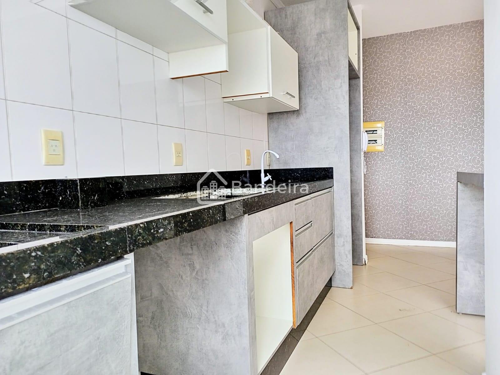 2 Dormitórios sendo 01 suíte Centro de Itajaí 5 minutos da Igr...