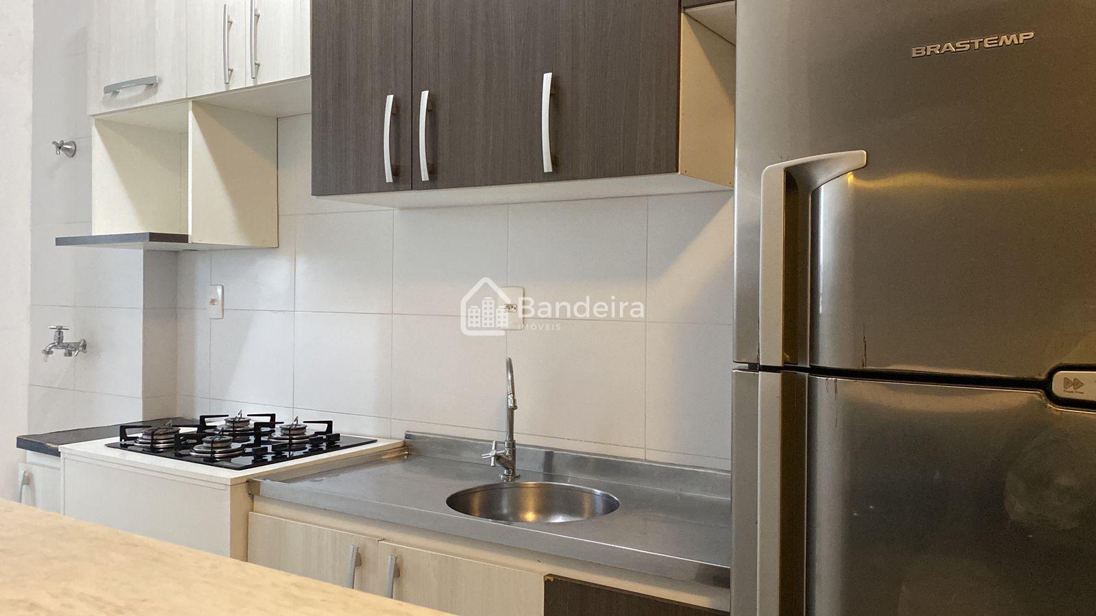 Apartamento Semi mobiliado Localizado no bairro São João Com u...