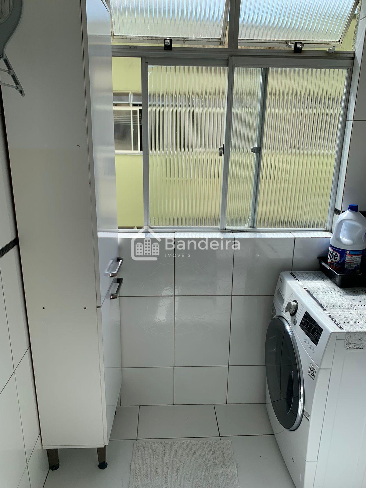 Apartamento com Localização privilegiada, bairro São João do l...
