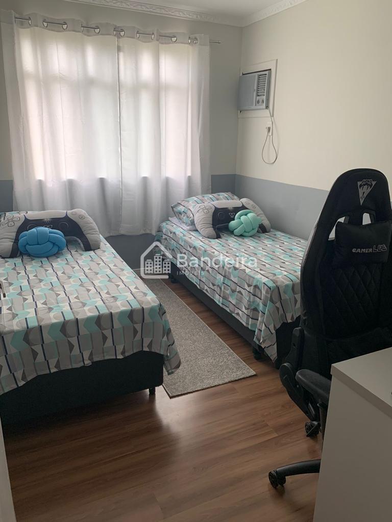 Apartamento com Localização privilegiada, bairro São João do l...