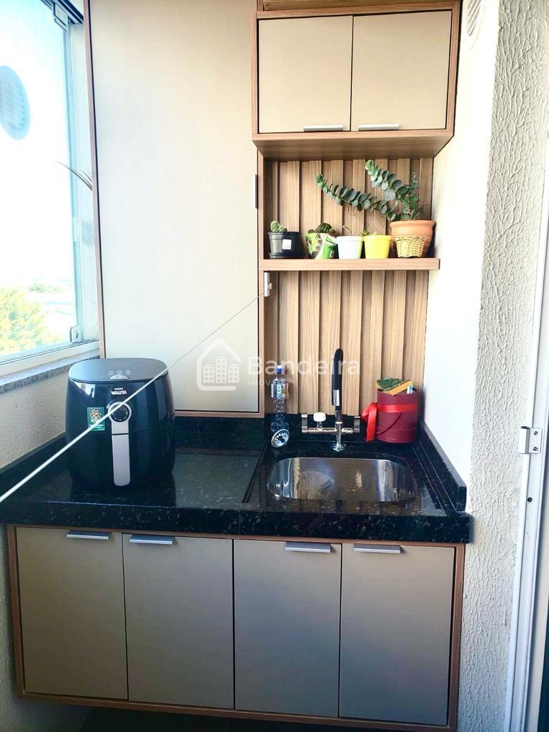 Apartamento Semi mobiliado Localizado no bairro São João Com u...