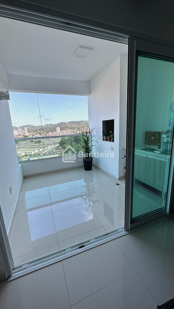 Apartamento grande, Fazenda, Itajaí, vista mar, 3 quartos, sen...