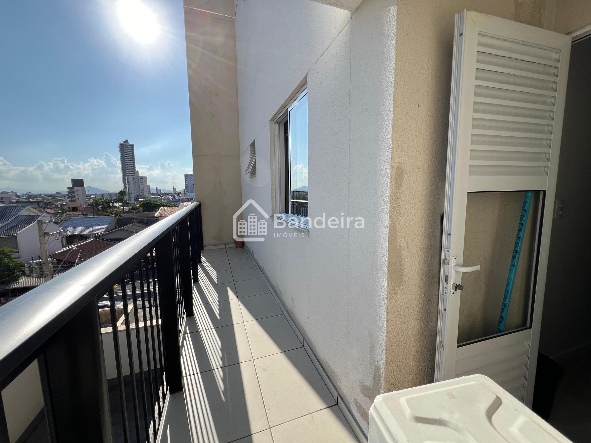 Apartamento com uma suíte   1 semi mobiliado com um designer m...