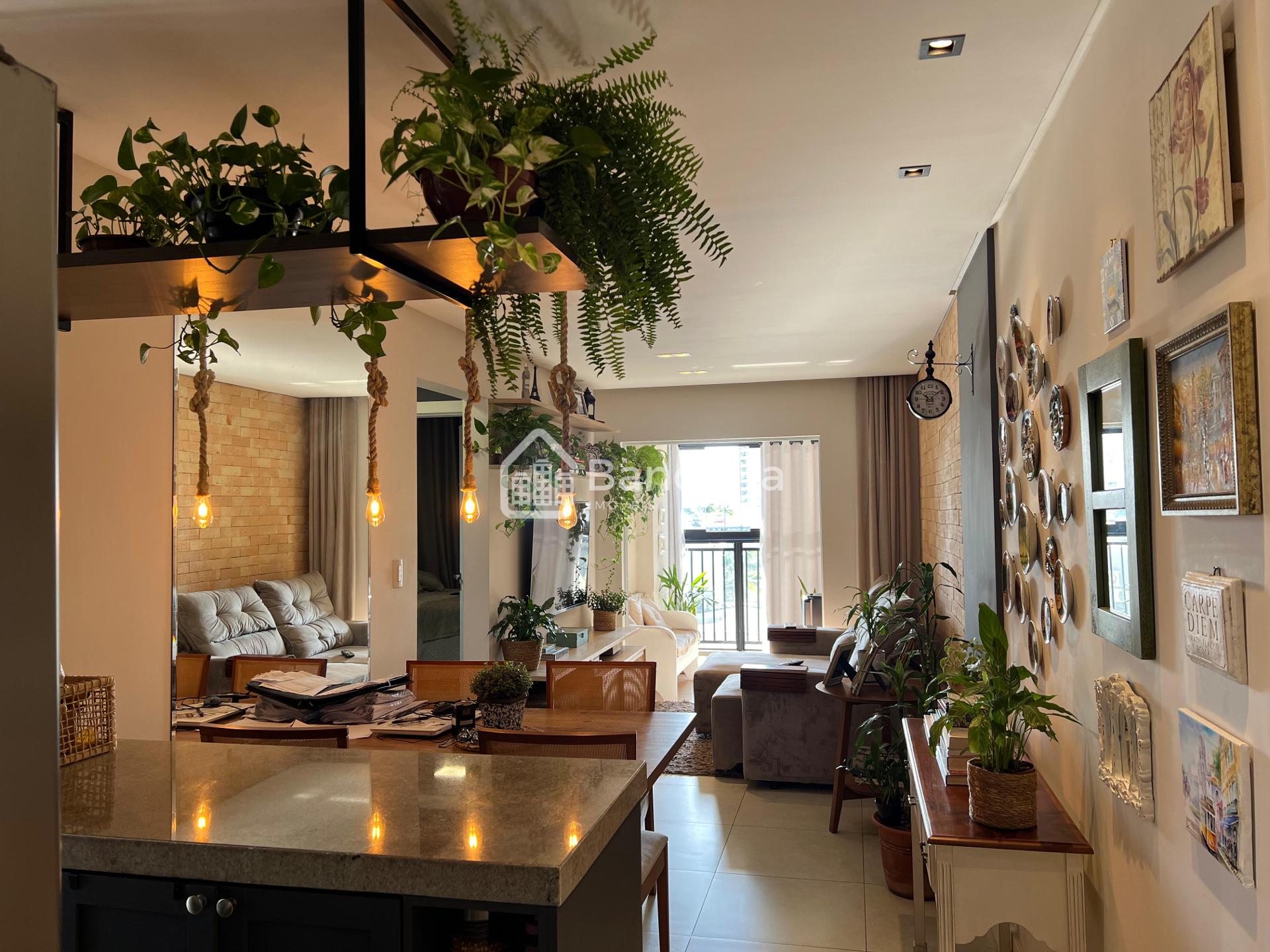 Apartamento com uma suíte   1 semi mobiliado com um designer m...