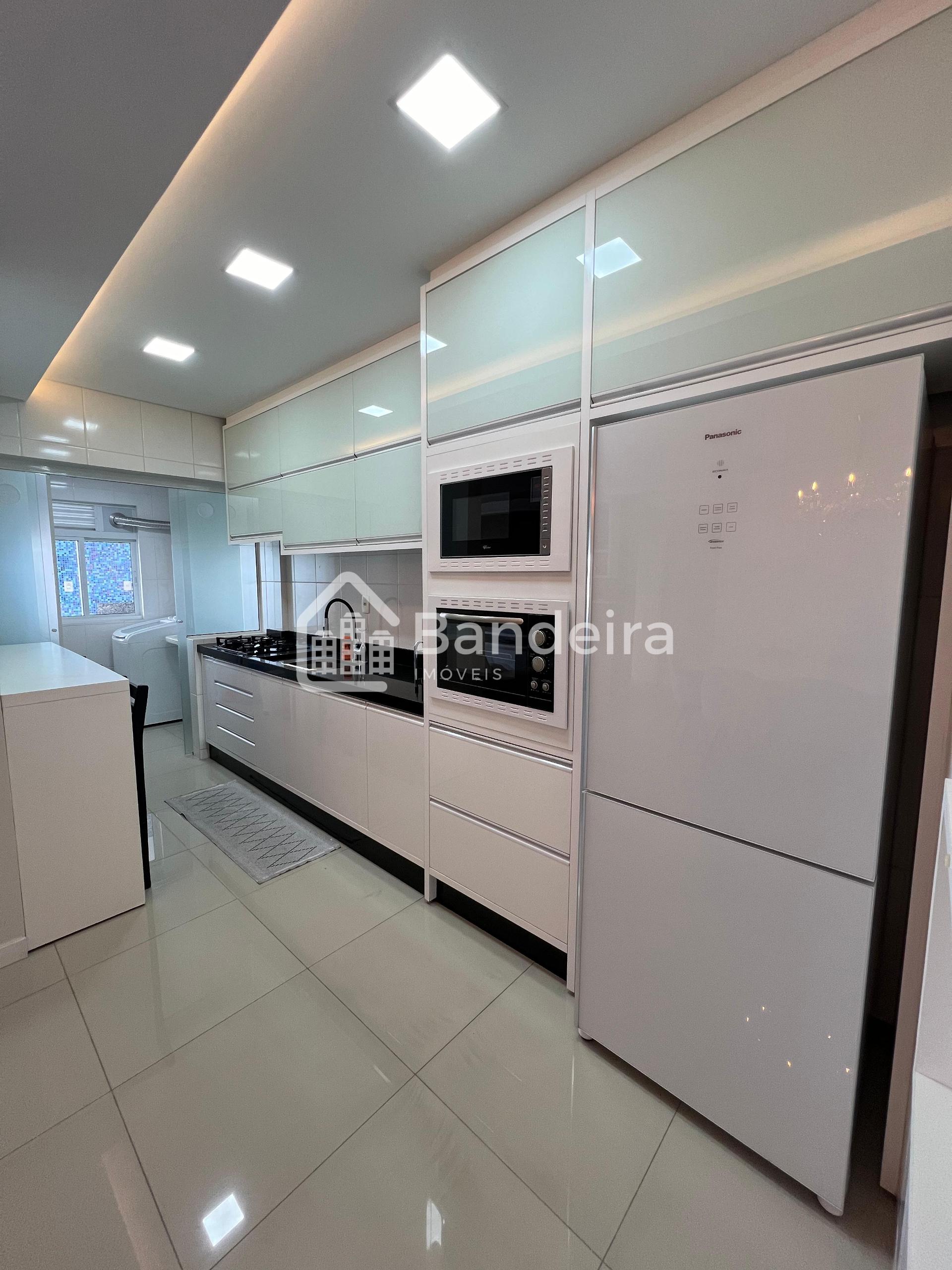 Localização privilegiada bem próximo da Univali Apartamento mu...