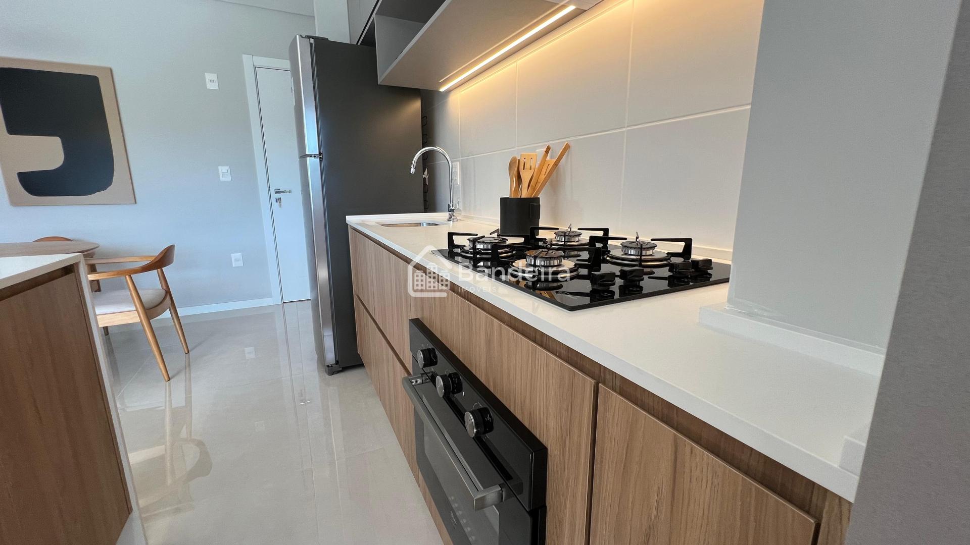 Apartamento novo mobiliado e decorado no bairro Fazenda em Ita...