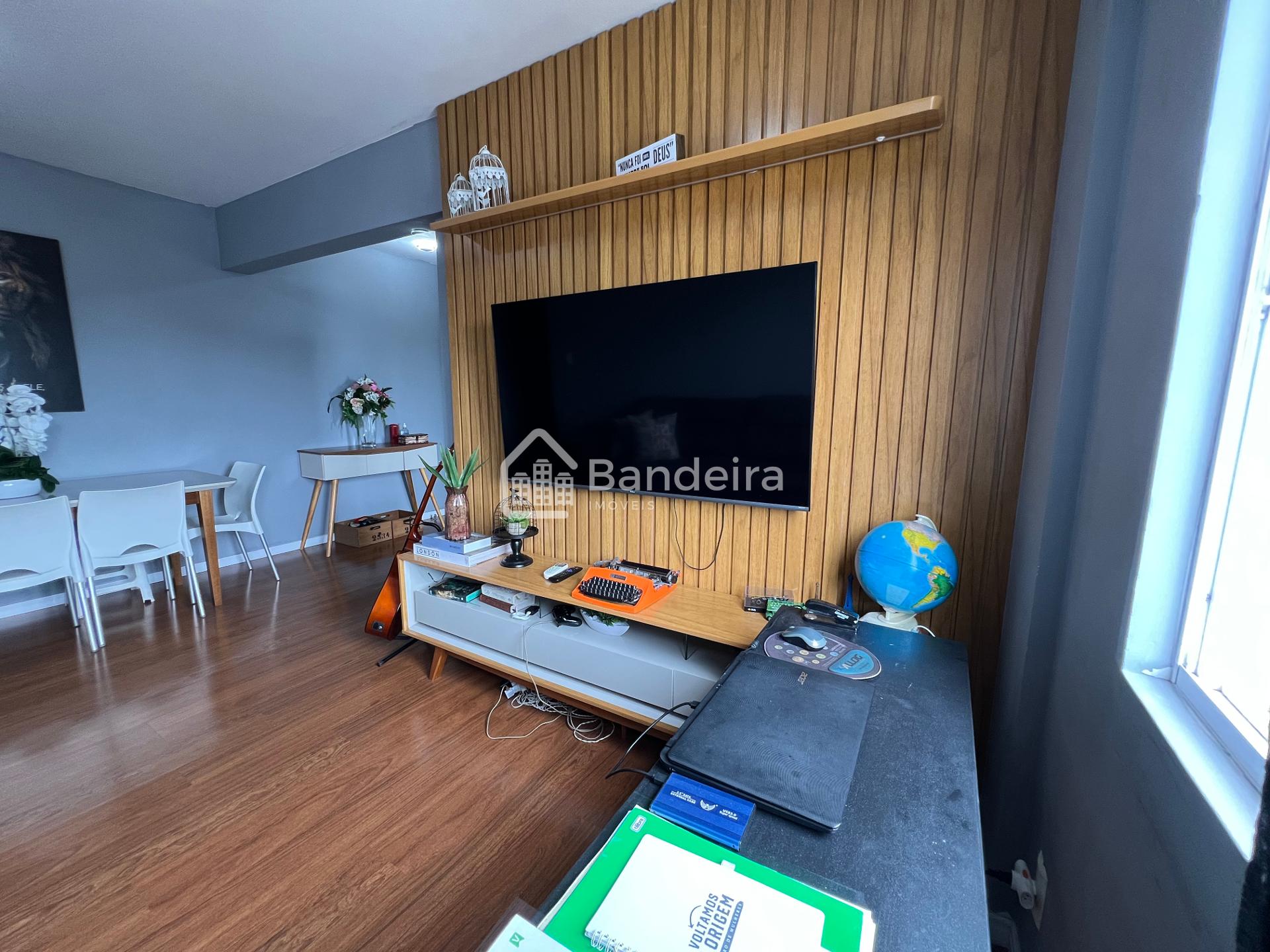 Apartamento semi- mobiliado próximo do centro de Itajaí bairro...