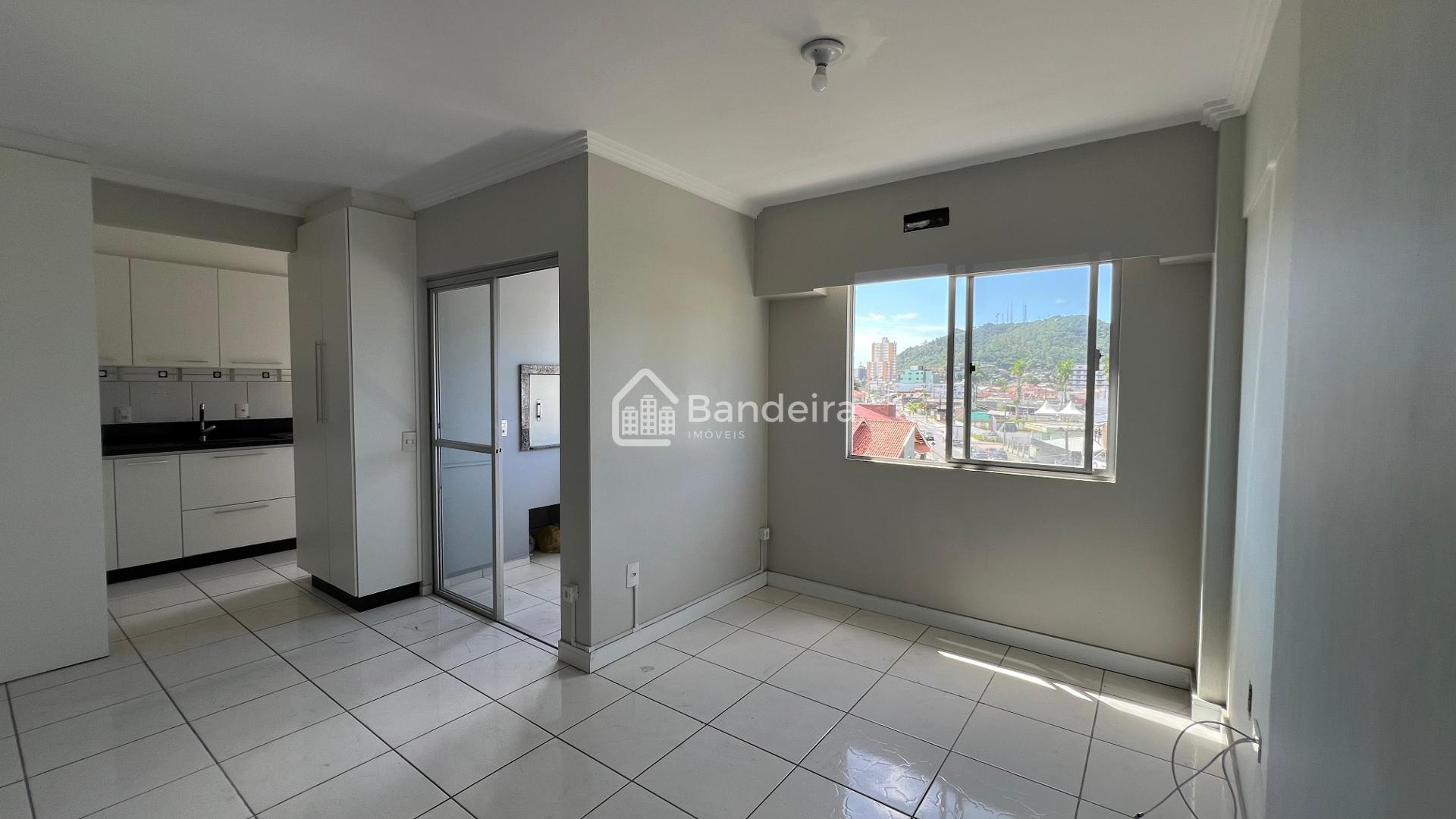 Apartamento com uma suíte com sacada mais dois quartos  Dom Bo...