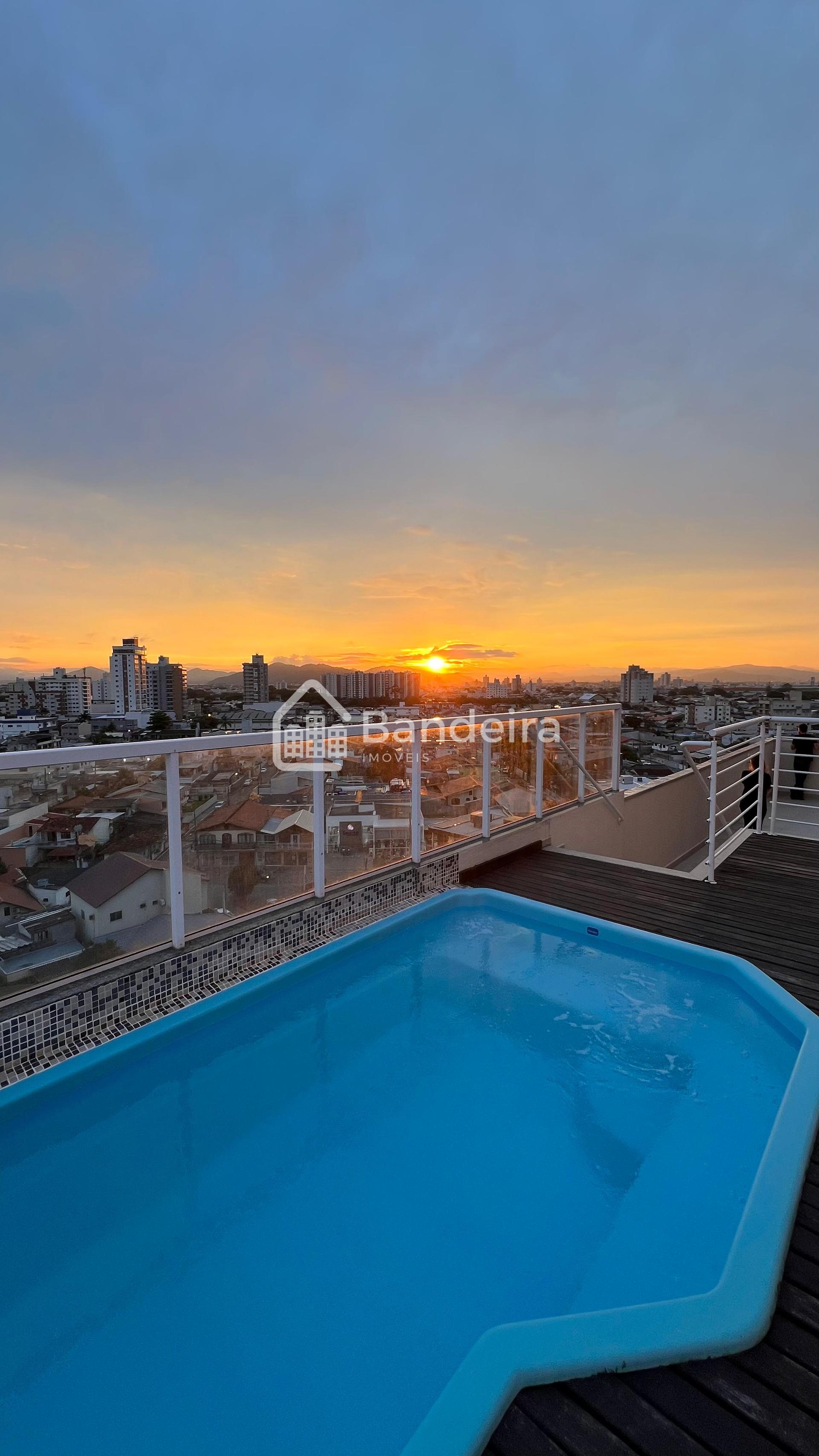 Apartamento suíte mais um localização privilegiada a menos de ...