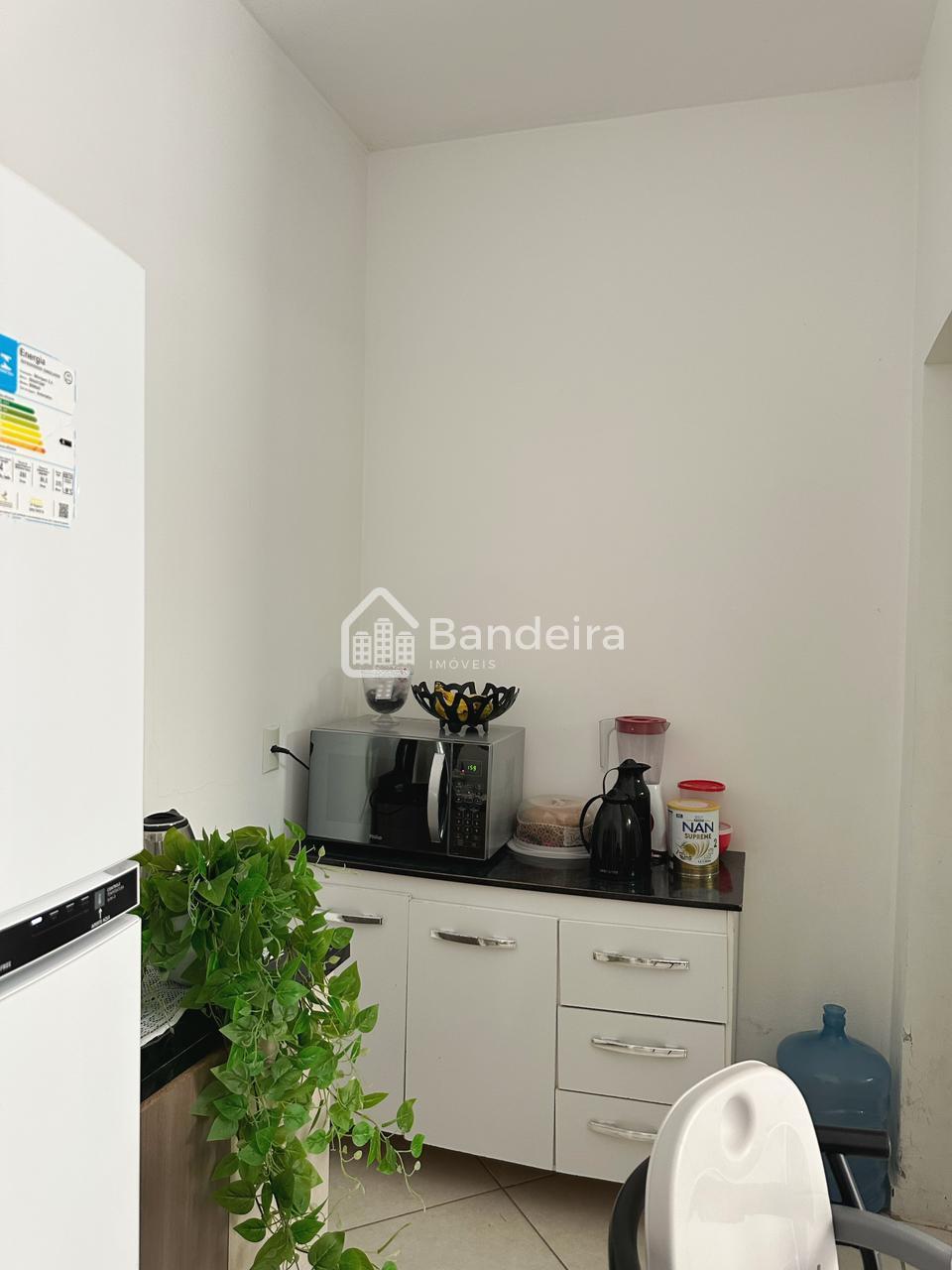 Sobrado amplo com dois pavimentos no bairro São Vicente em Ita...