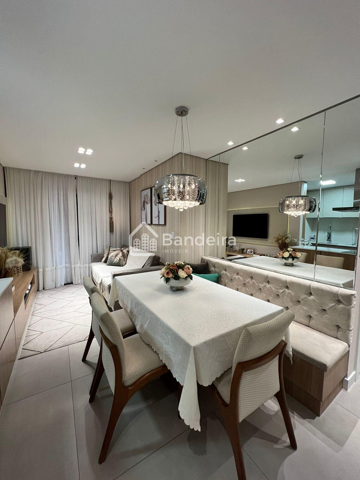 Apartamento amplo mobiliado e decorado no bairro São Judas, su...