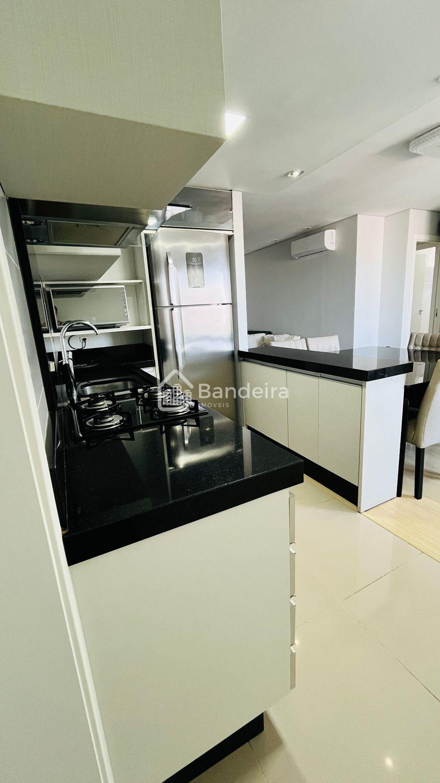 Apartamento Semi-Mobiliado próximo ao Centro de Itajaí, Vila O...