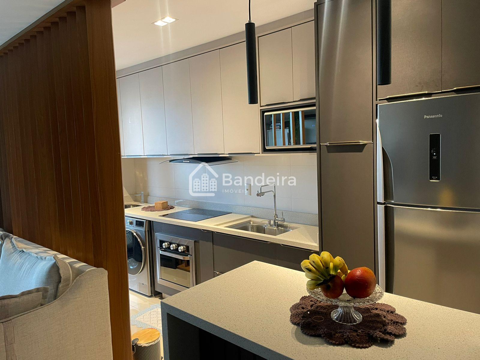 Apartamento todo mobiliado e decorado com móveis modernos e so...