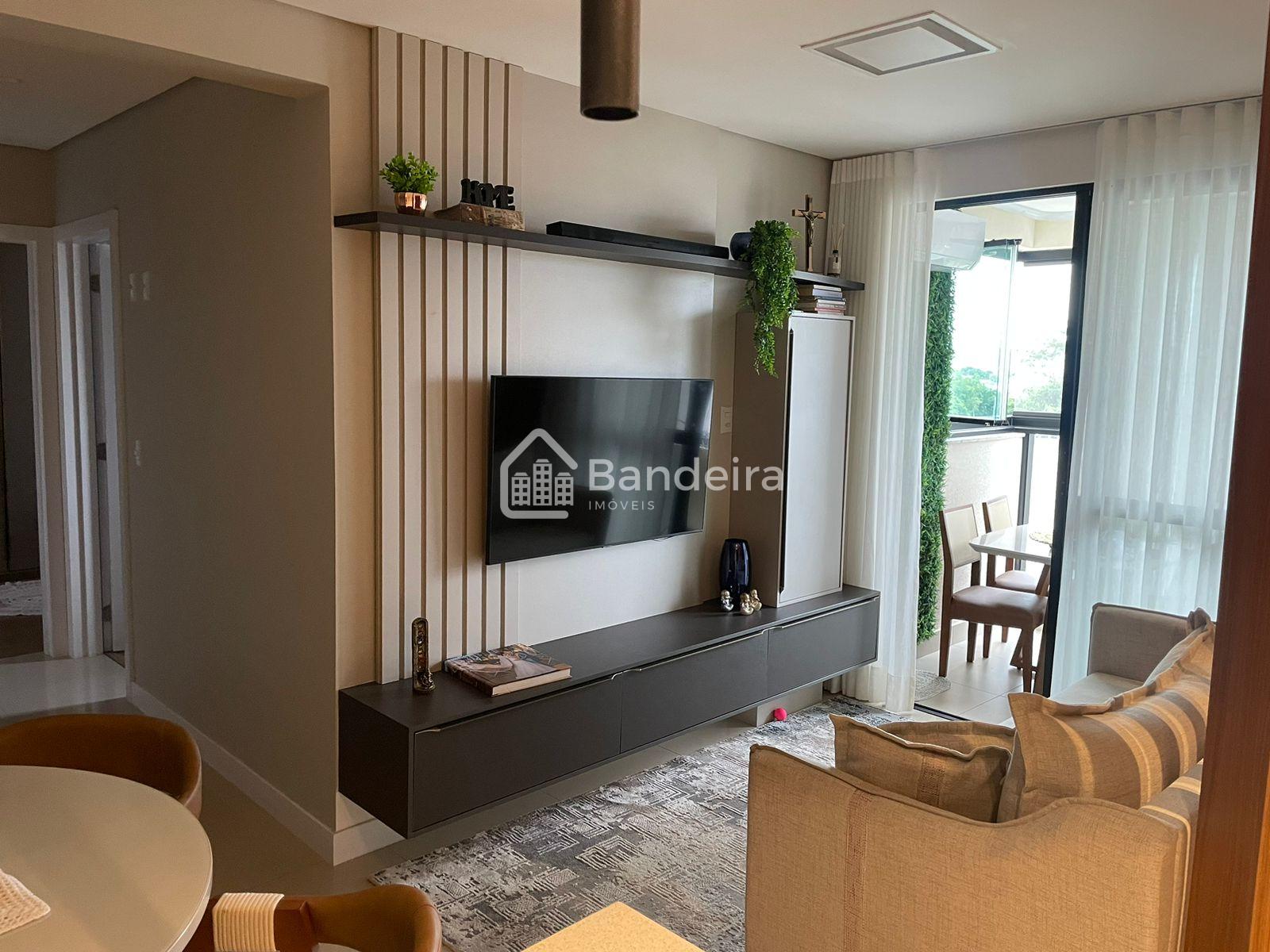 Apartamento todo mobiliado e decorado com móveis modernos e so...