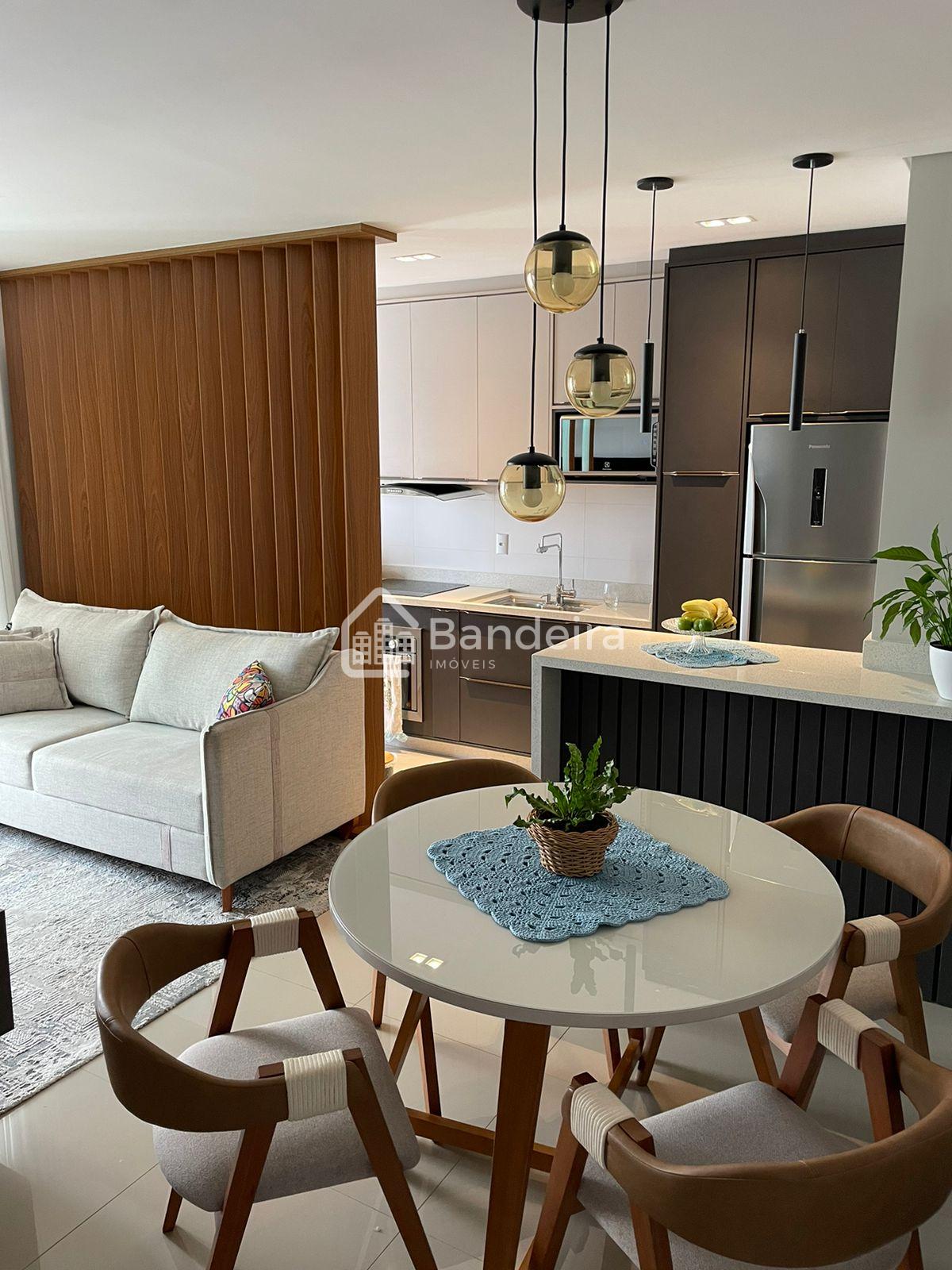 Apartamento todo mobiliado e decorado com móveis modernos e so...