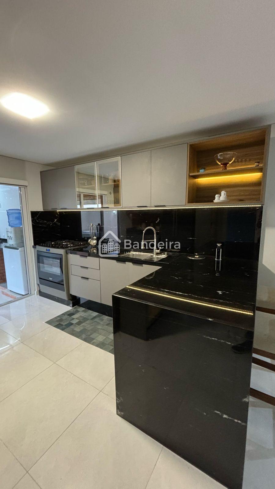 Apartamento diferenciado semimobiliado no bairro Cordeiros, pa...