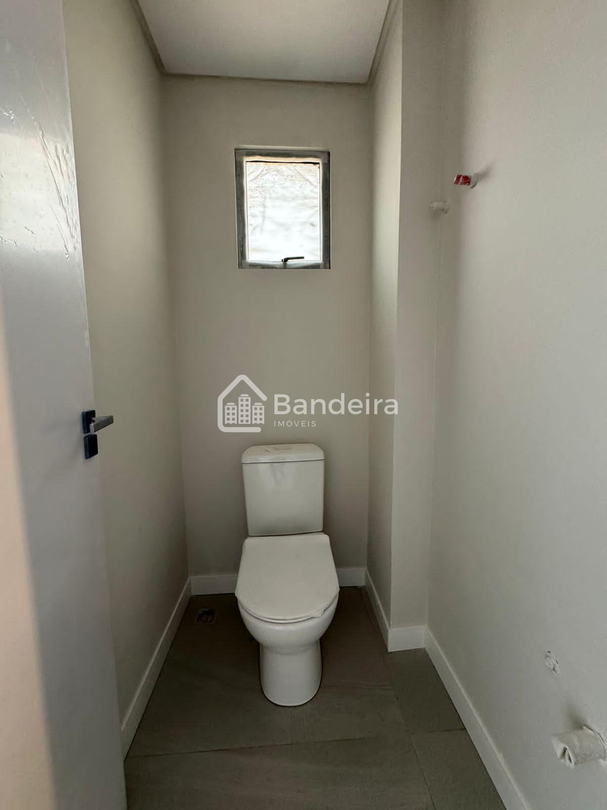 Apartamento à venda Vila Operaria ITAJAI 2 suítes, piscina, sa...
