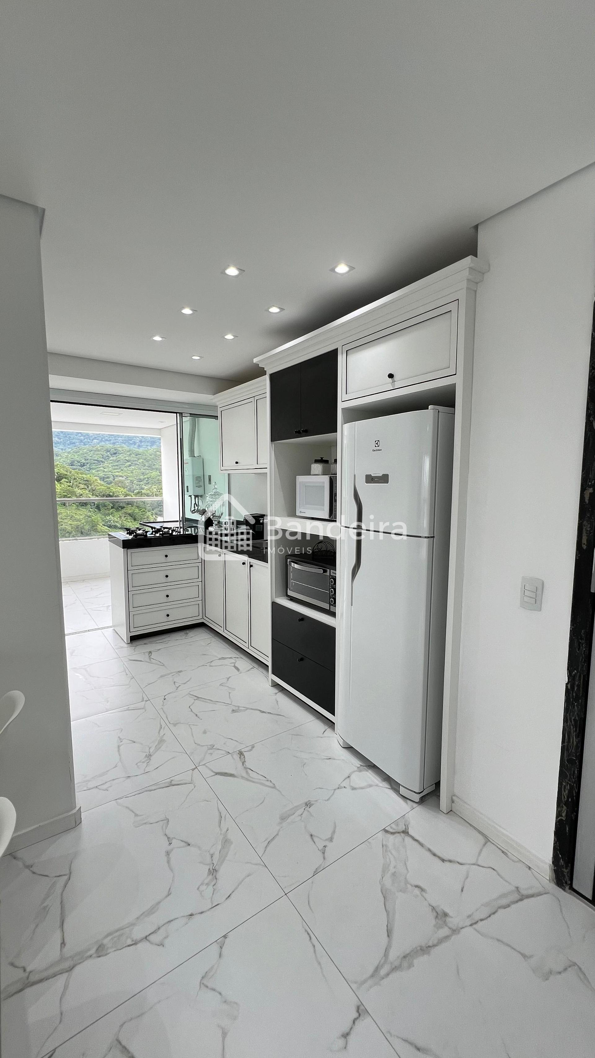 Apartamento à venda, Praia brava ITAJAI, condomínio completo v...