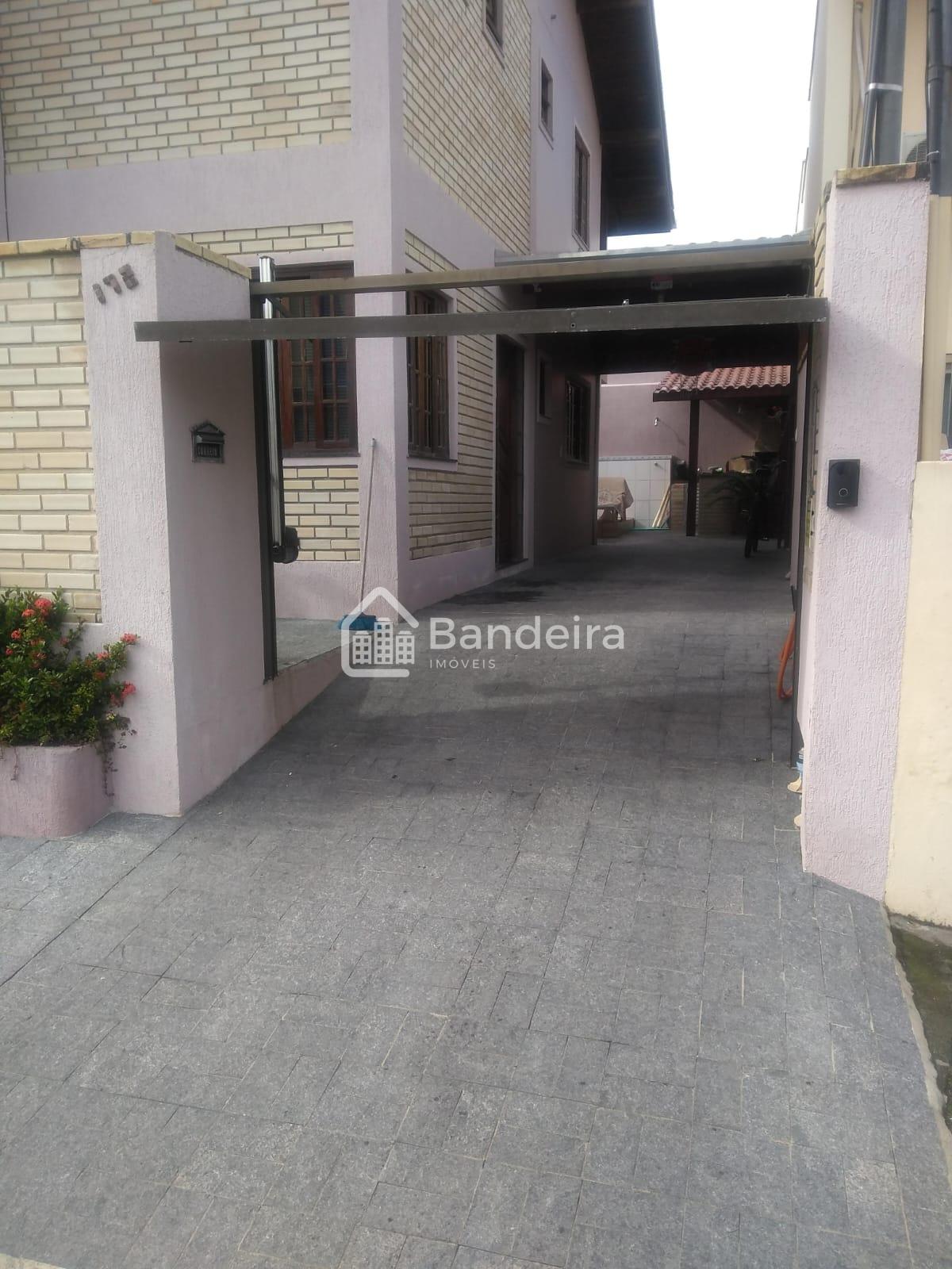 Sobrado à venda, Fazenda, ITAJAI 3 quartos suite master com ed...