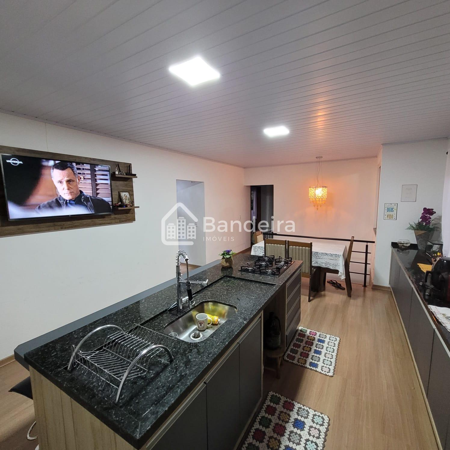 Casa à venda, Dom Bosco, ITAJAI - SC 4 suítes com varanda e pi...
