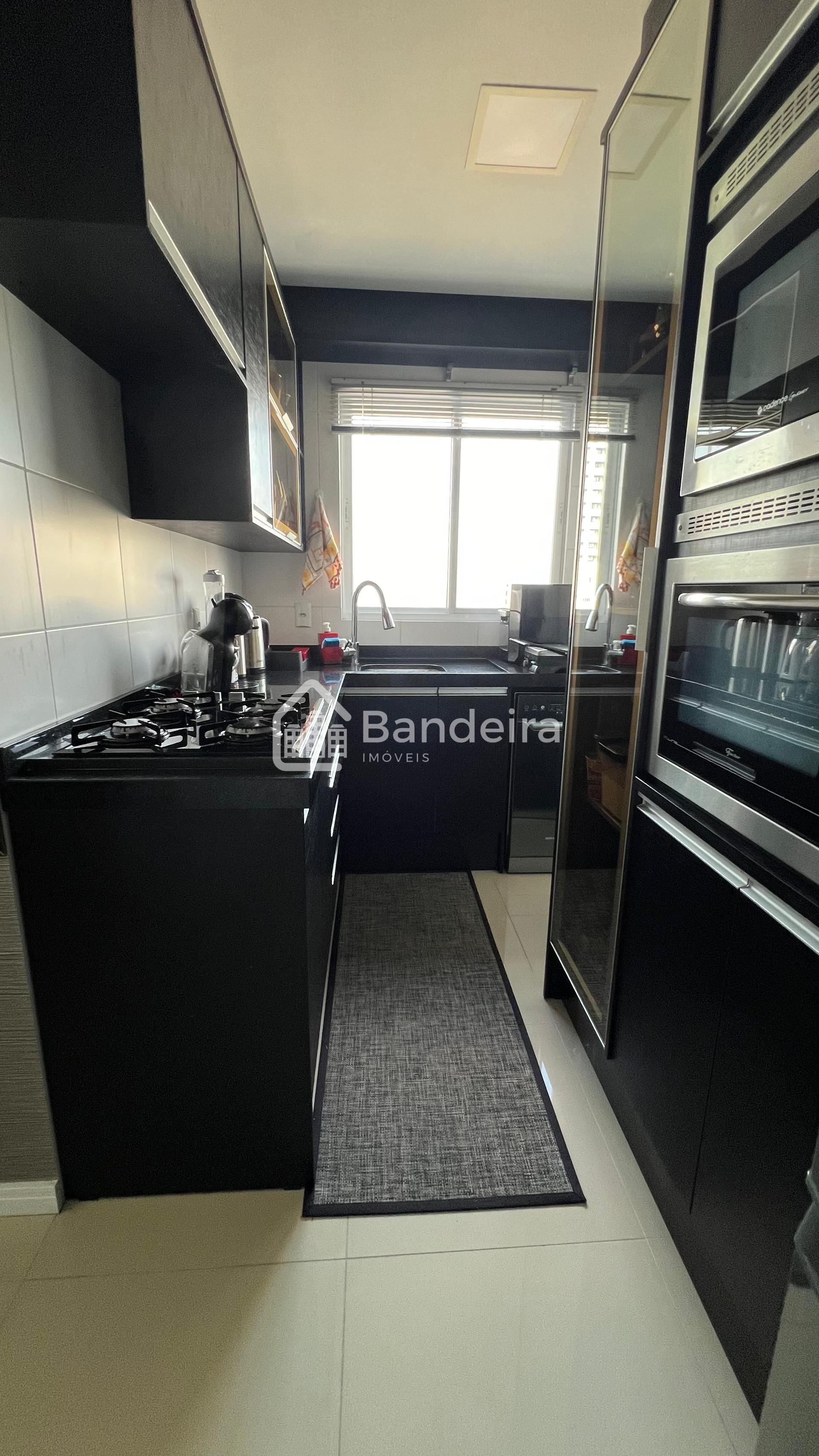 Apartamentos à venda no São Judas Semi -  mobiliado 2 suítes L...