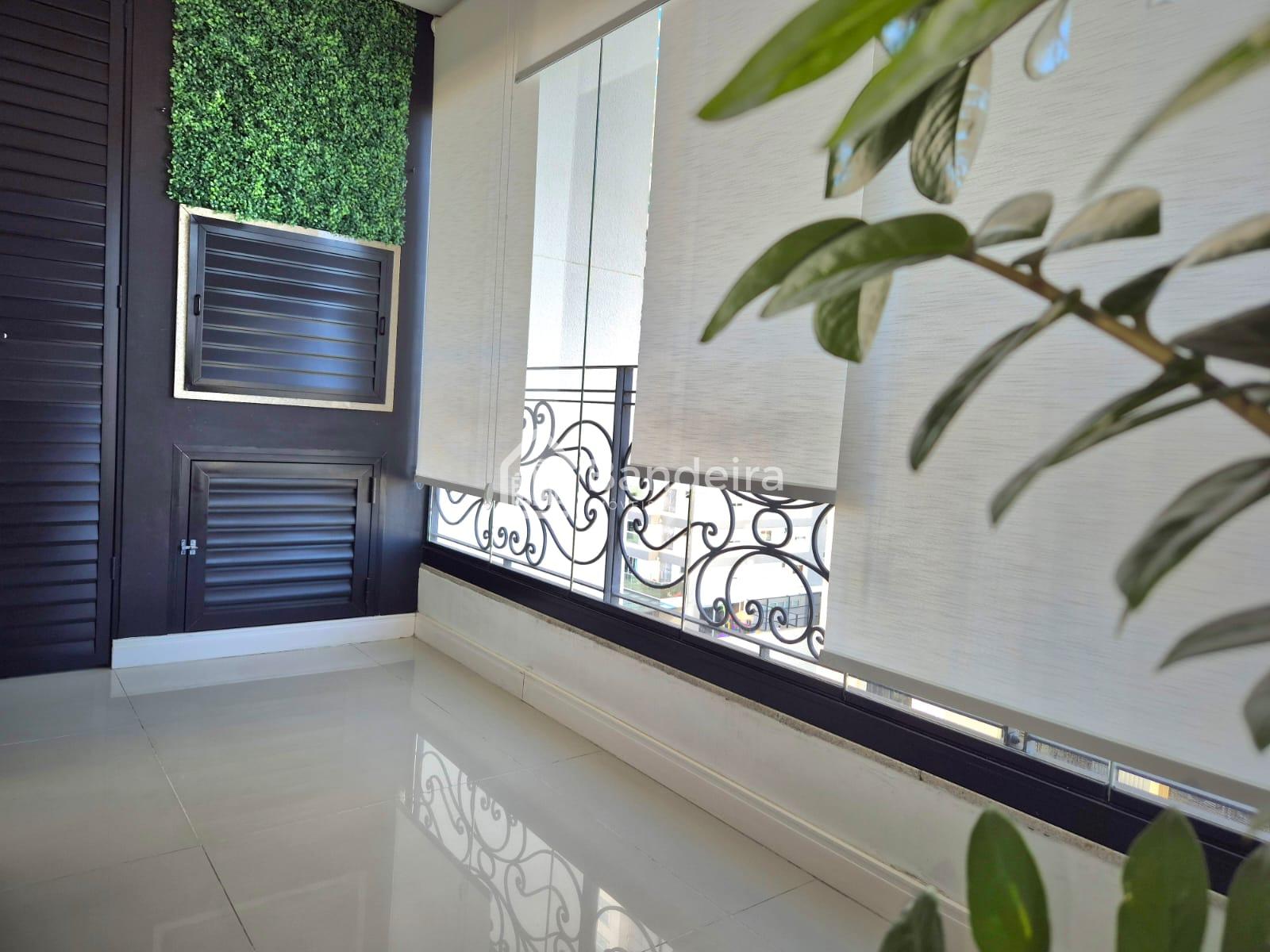 Apartamento semi mobiliado na Fazenda em Itajaí próximo a Beir...