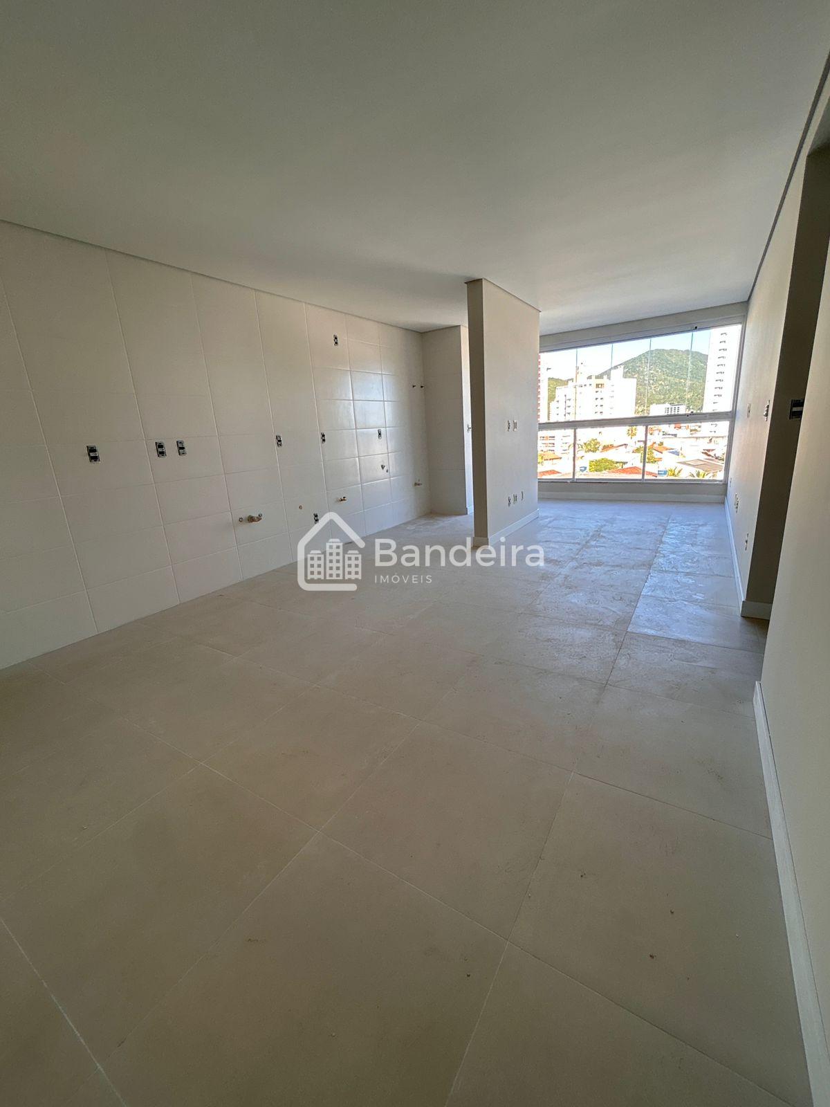 Apartamento novo à venda, São judas, ITAJAI - SC novo com suít...