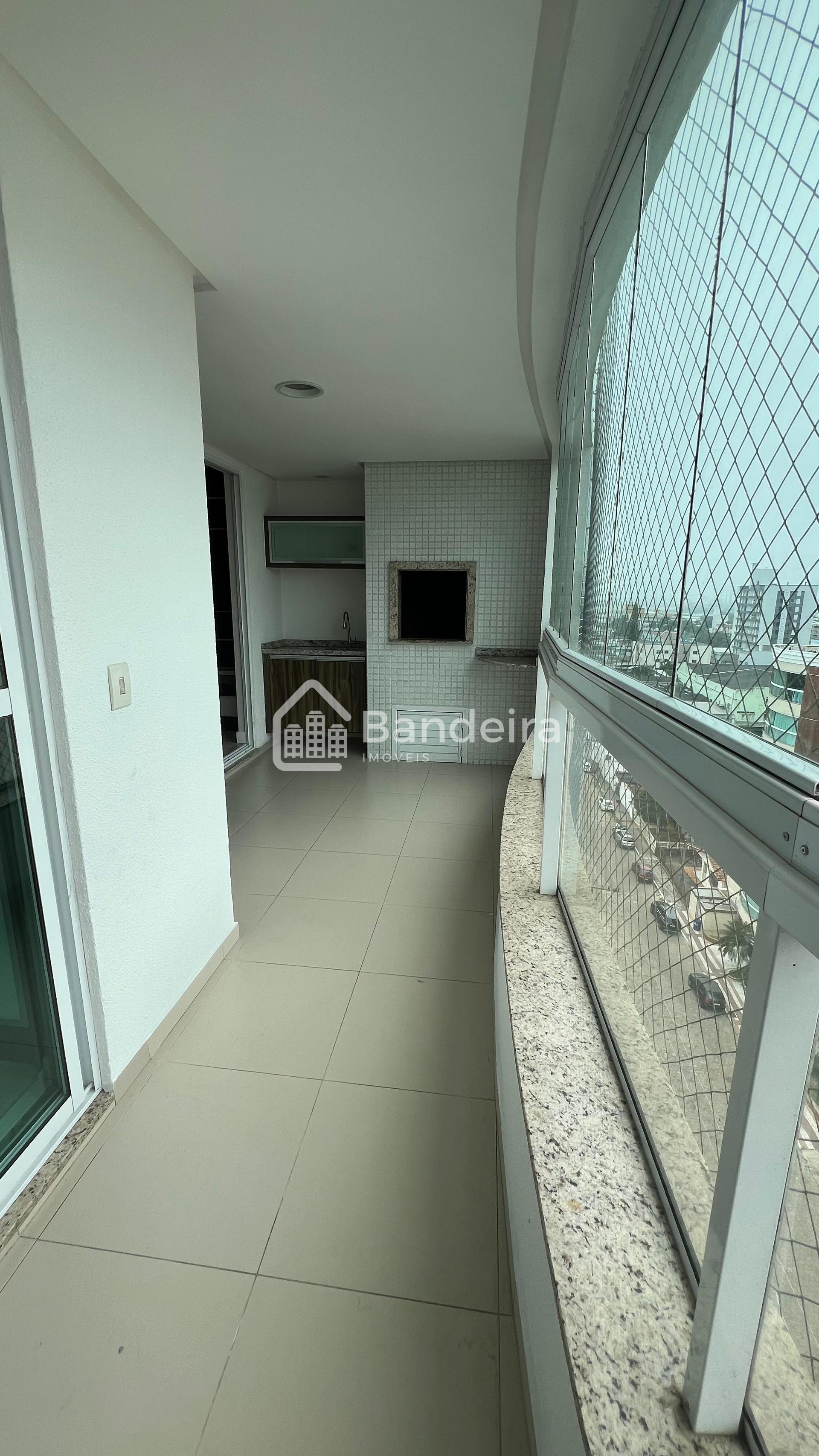 Apartamento à venda, Vila Operaria, ITAJAI - SC suíte mais doi...
