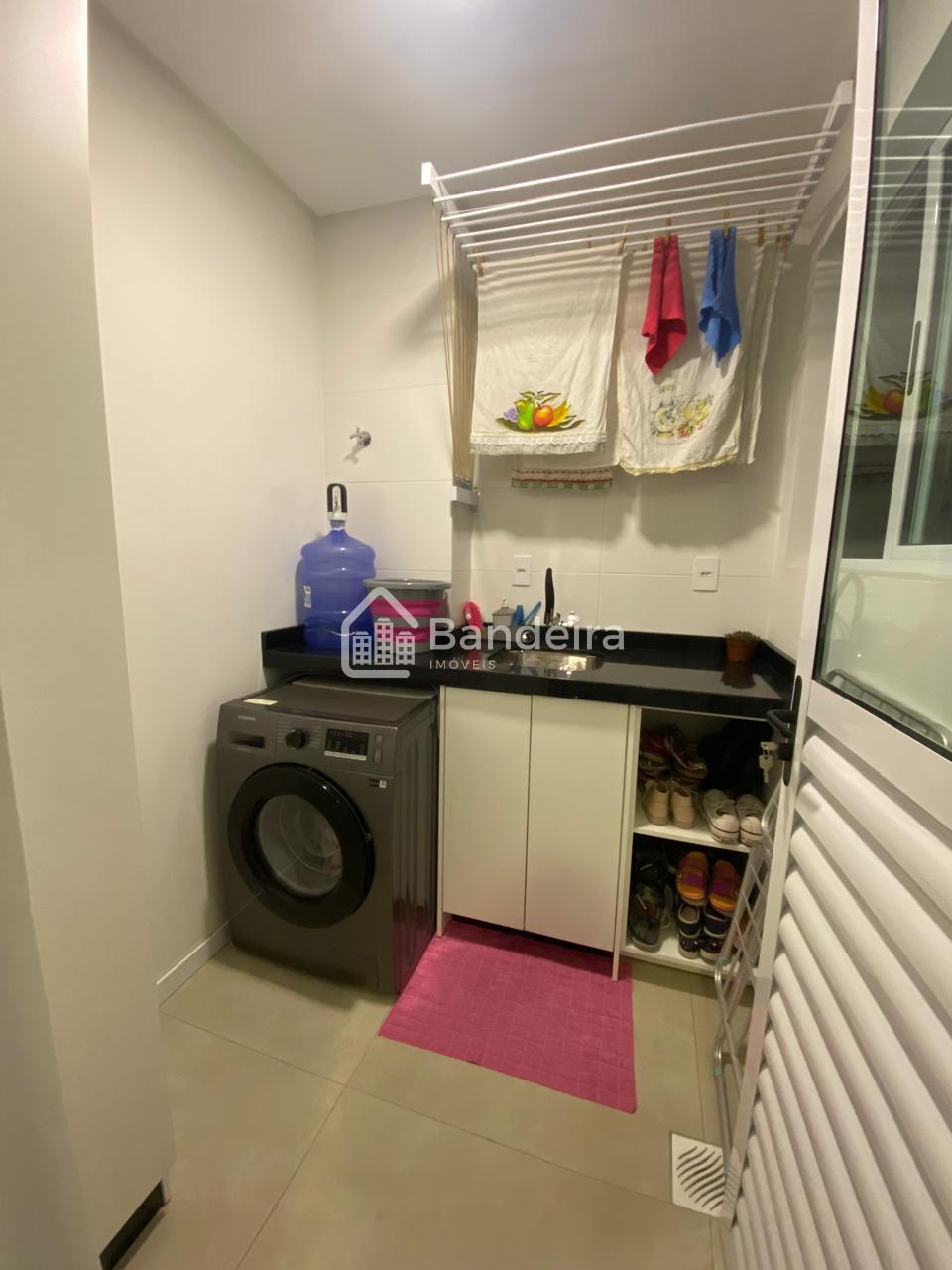 Oportunidade lindo apartamento à venda semimobiliado no Corder...