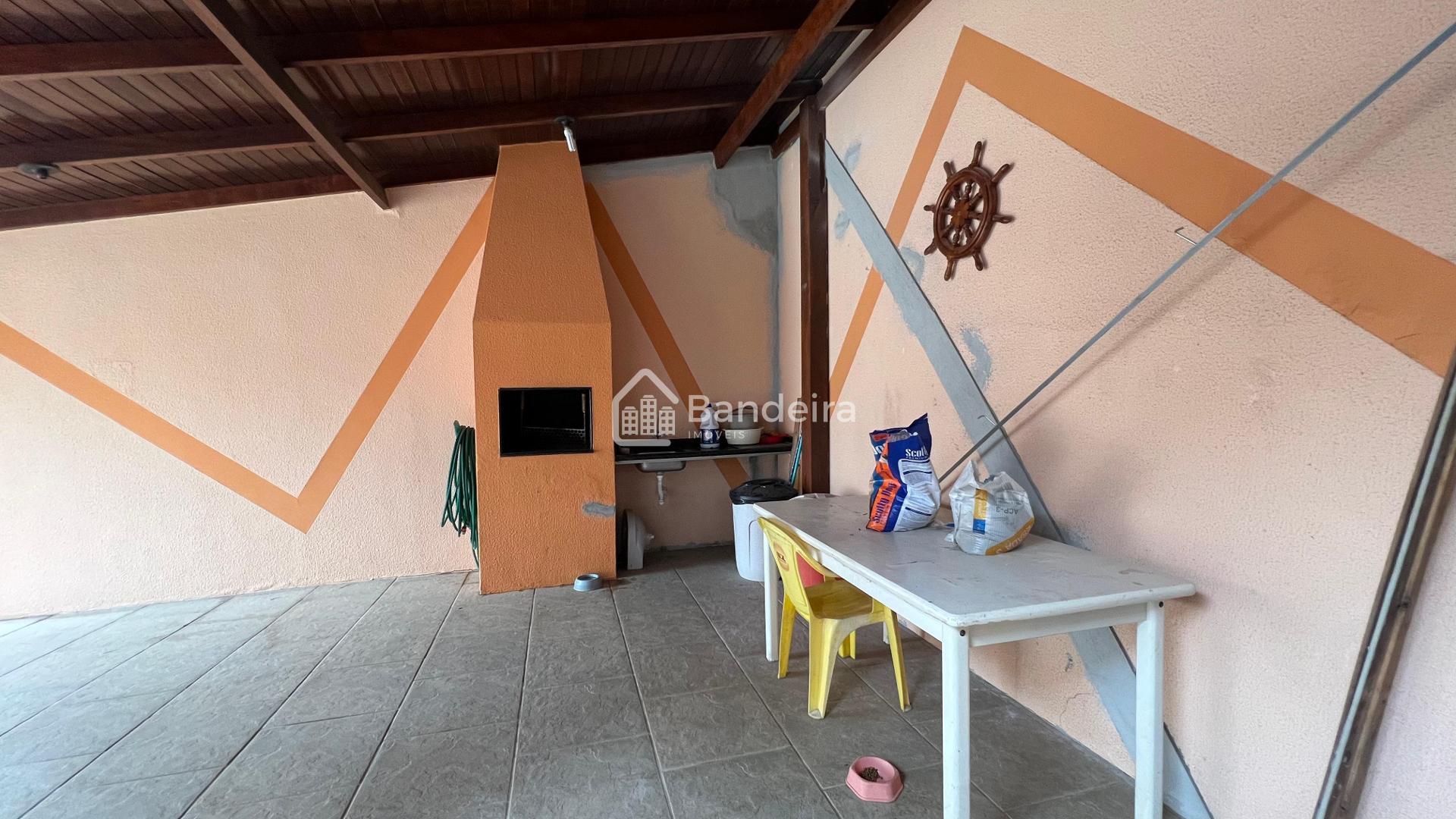 Casa com 3 dormitórios sendo um suíte à venda,297.00 m , Dom B...