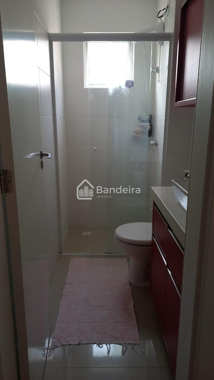 Apartamento á venda, Semi Mobiliado no Bairro Ressacada