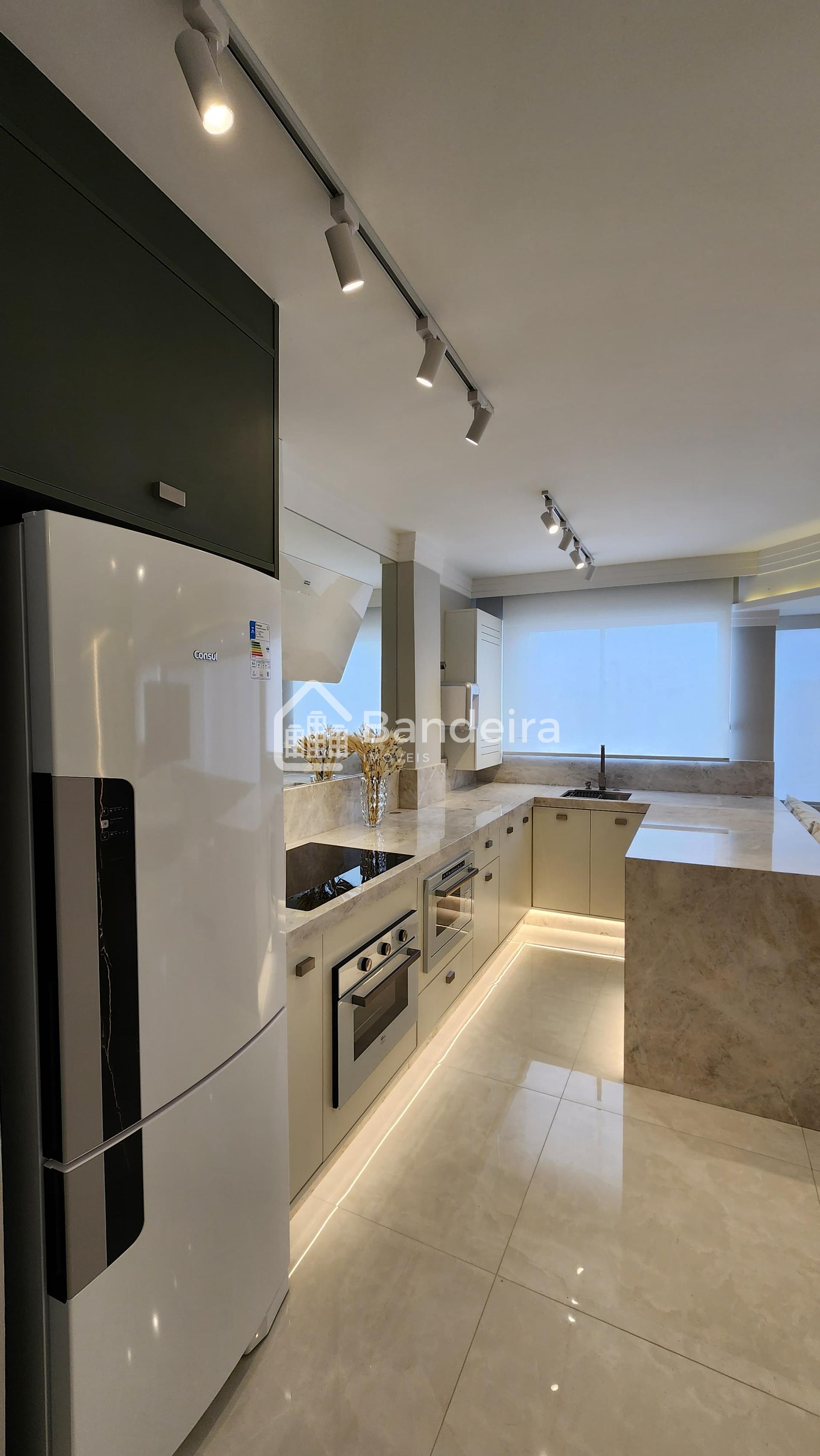 Apartamento à venda, Centro balneário Camboriú, com suíte e co...