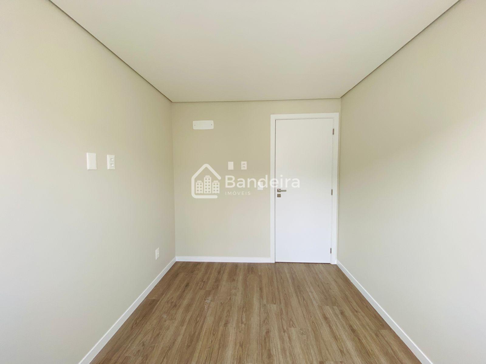 Apartamento à venda, são joão, ITAJAI - SC com suíte e condomi...