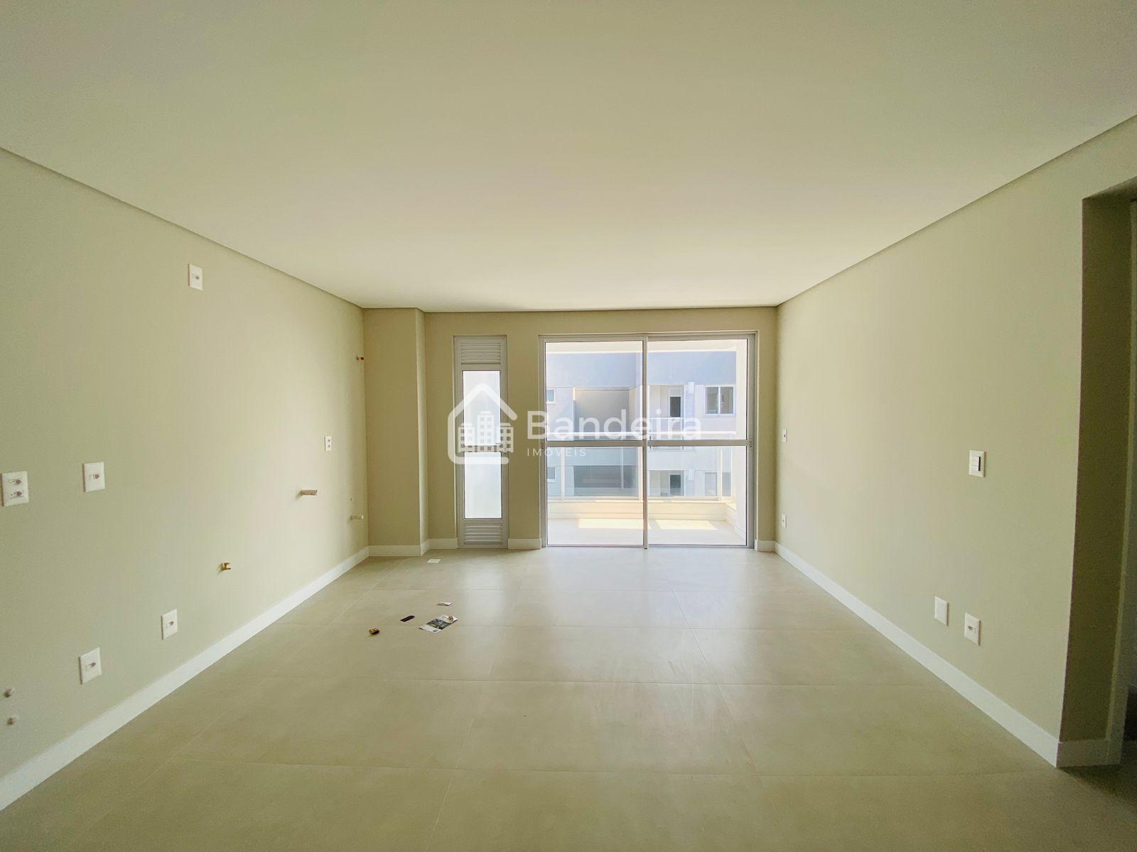 Apartamento à venda, são joão, ITAJAI - SC com suíte e condomi...