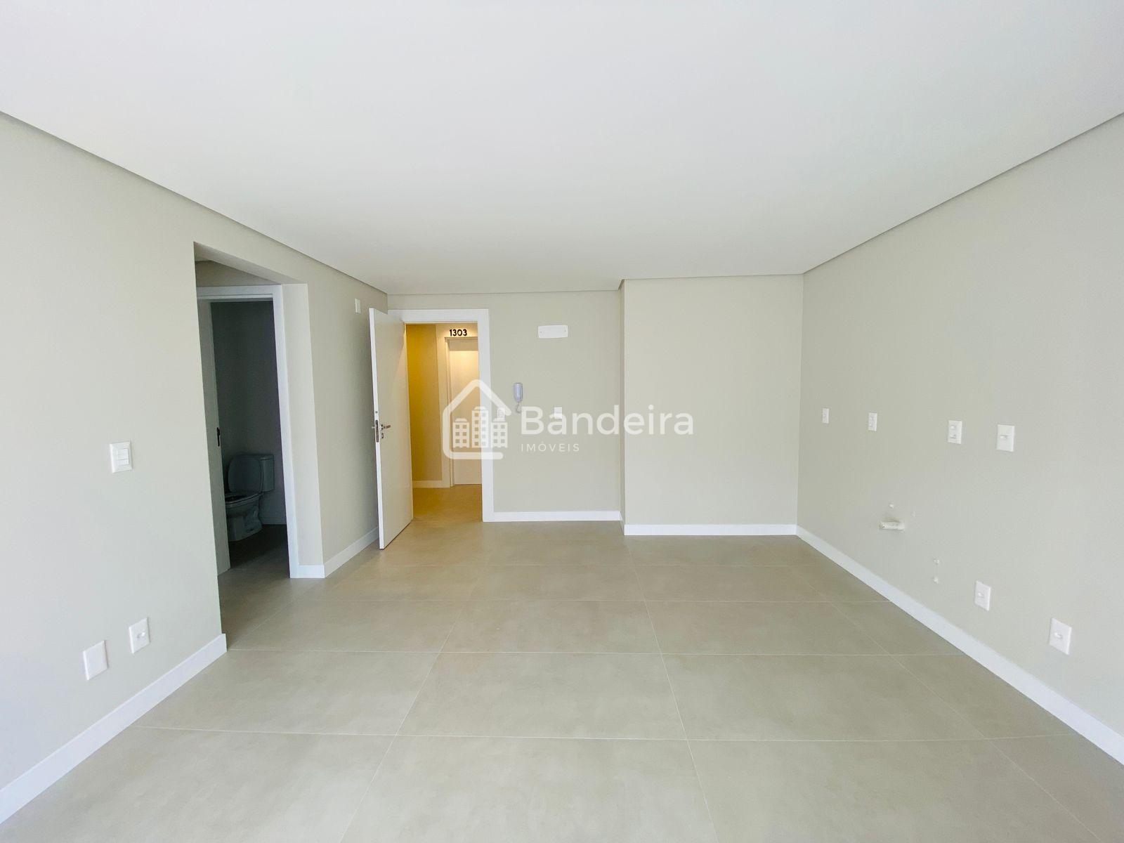 Apartamento à venda, são joão, ITAJAI - SC com suíte e condomi...