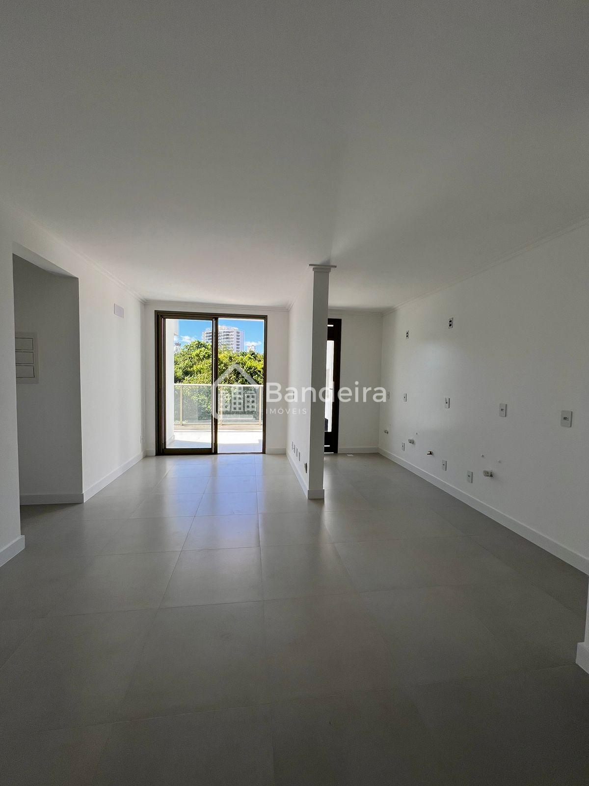 Apartamento com área diferenciada, Home Club São Vicente com 3...