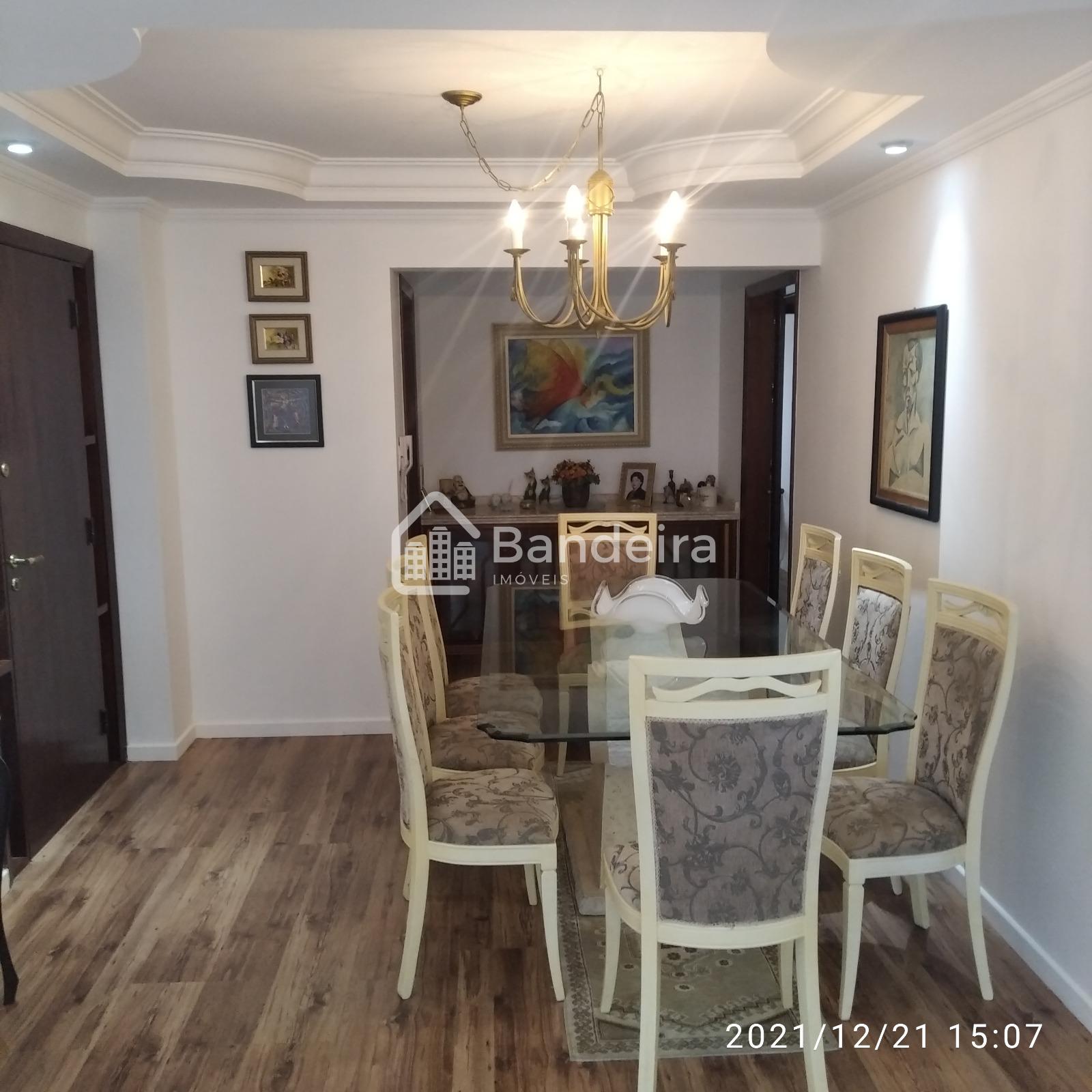 Apartamento amplo à venda, Centro Itajaí, 3 dormitórios sendo ...
