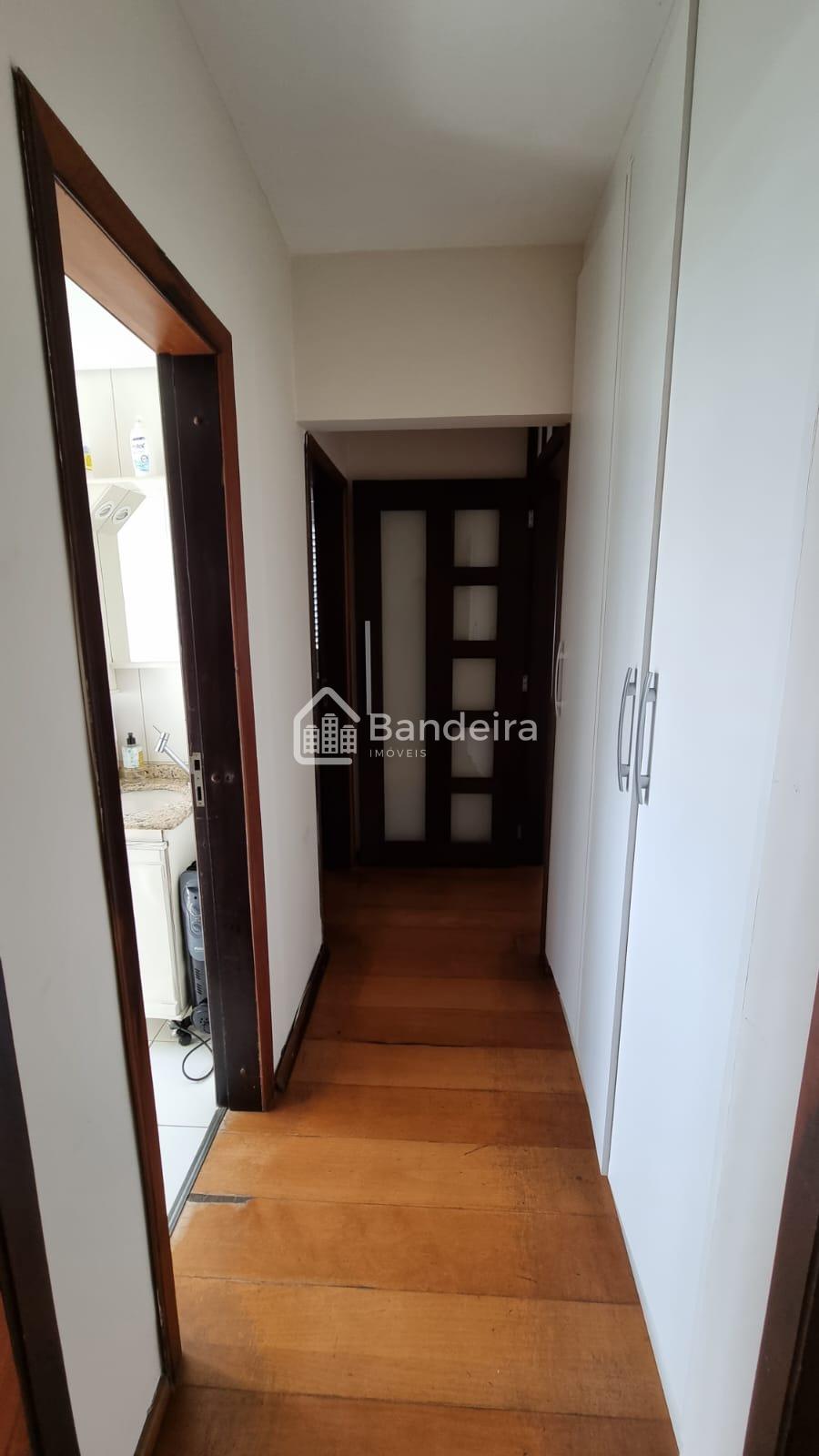 Apartamento mobiliado no centro de Itajaí, no coração da cidade