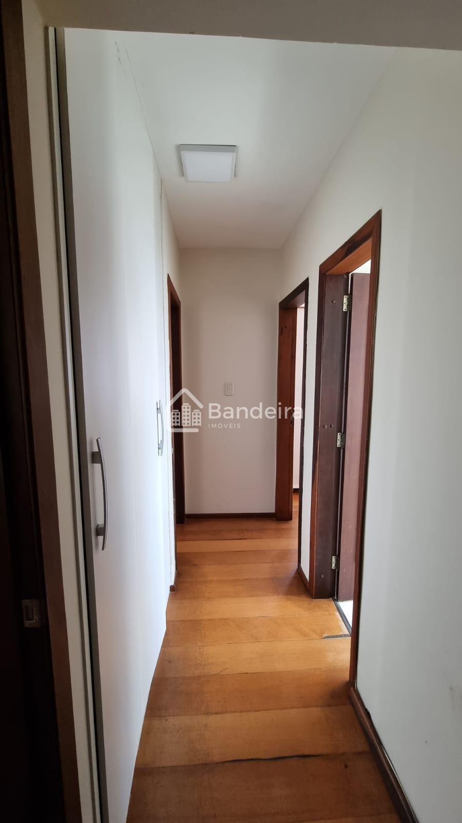Apartamento mobiliado no centro de Itajaí, no coração da cidade
