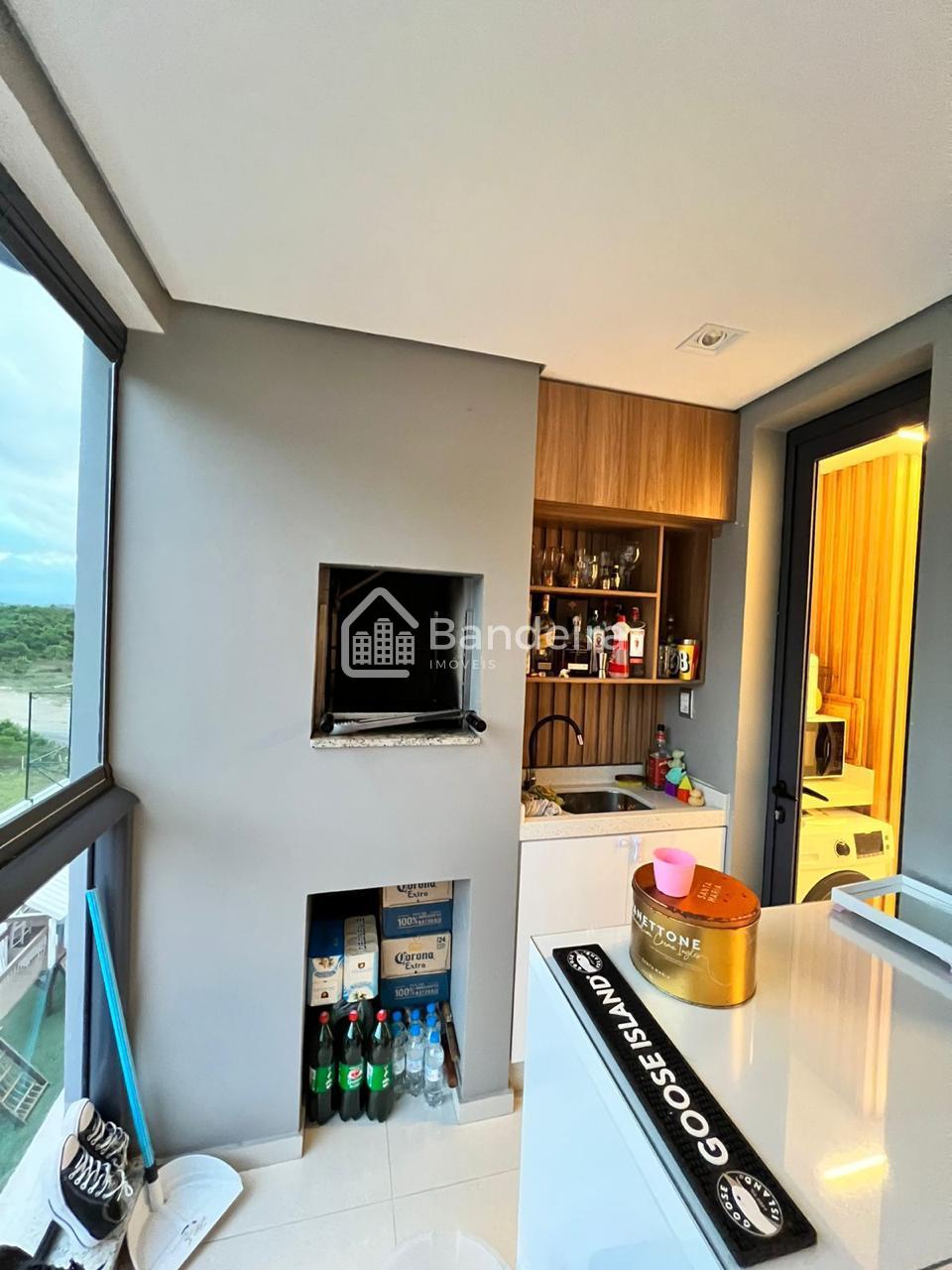 Apartamento mobiliado no bairro Ressacada, Edifício Contorno Sul