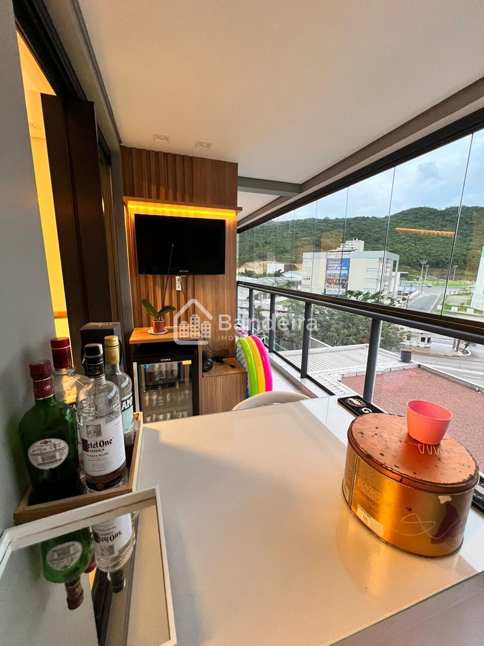 Apartamento mobiliado no bairro Ressacada, Edifício Contorno Sul