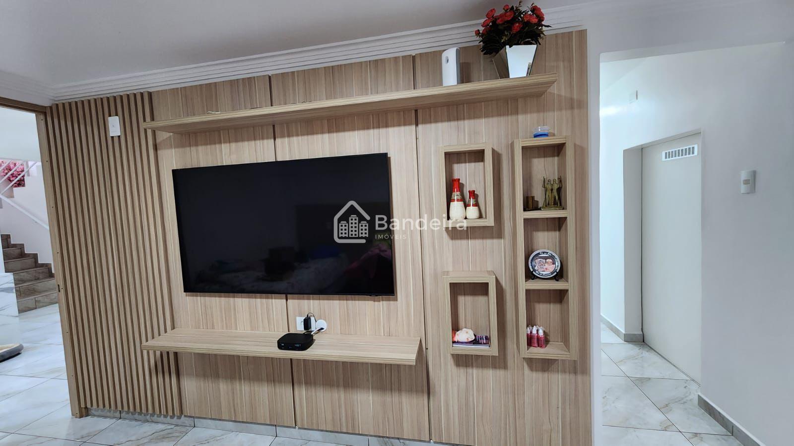 Casa à venda, São João, ITAJAI - SC, 6 dormitórios com suíte e...