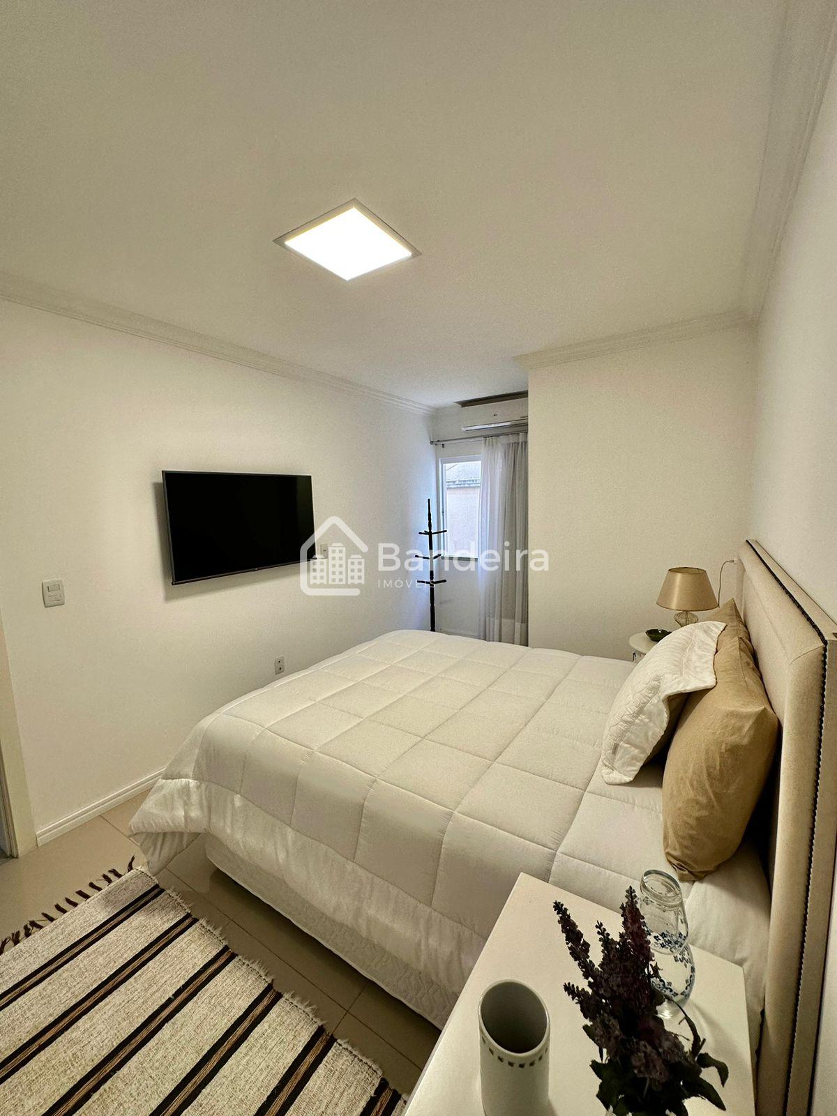 Apartamento à venda, Bairro Dom Bosco, ITAJAI - SC, Suíte mais...